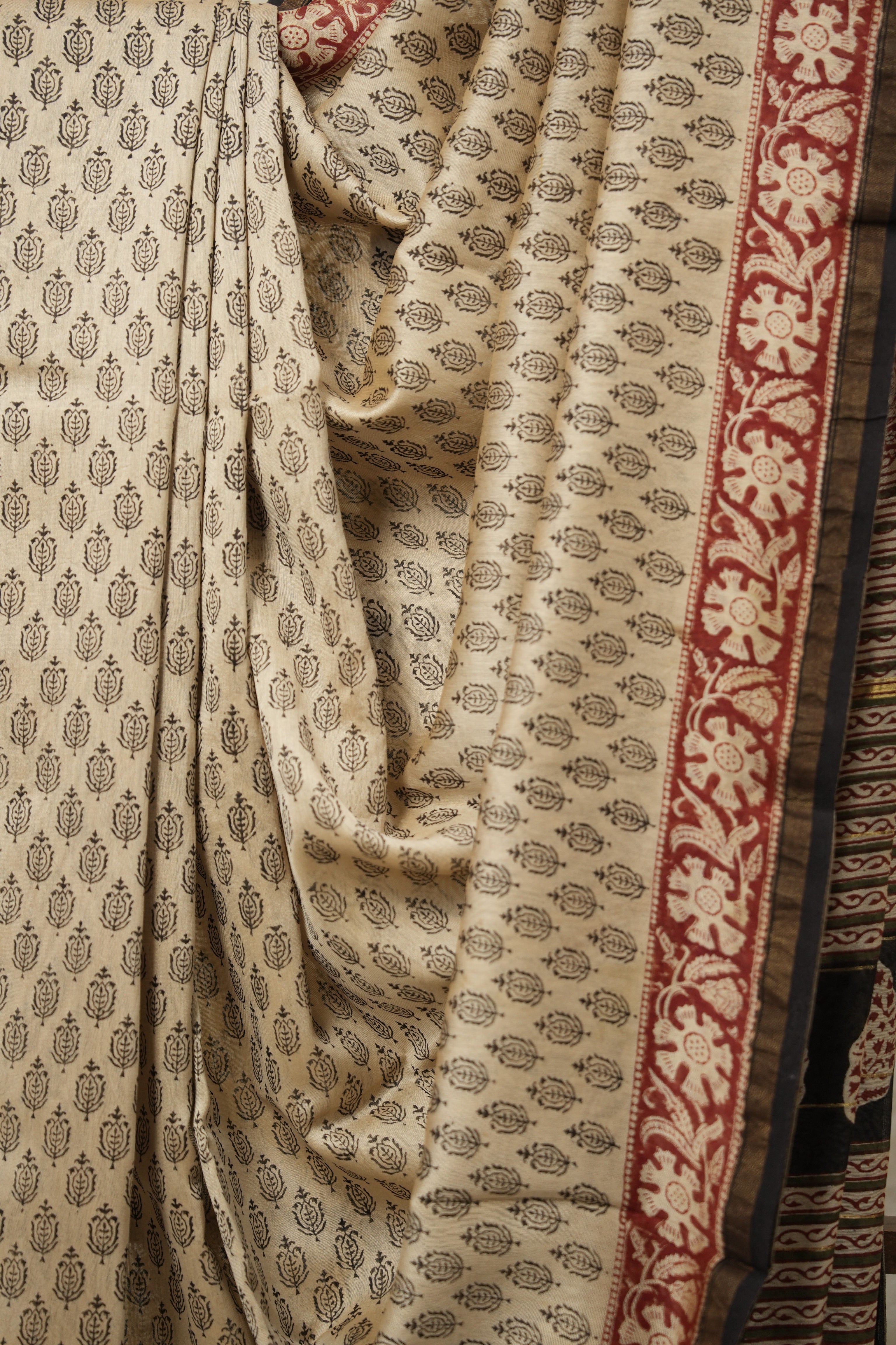 Cream HBP Cotton Silk Saree With Chanderi Border - SRCCSS1392