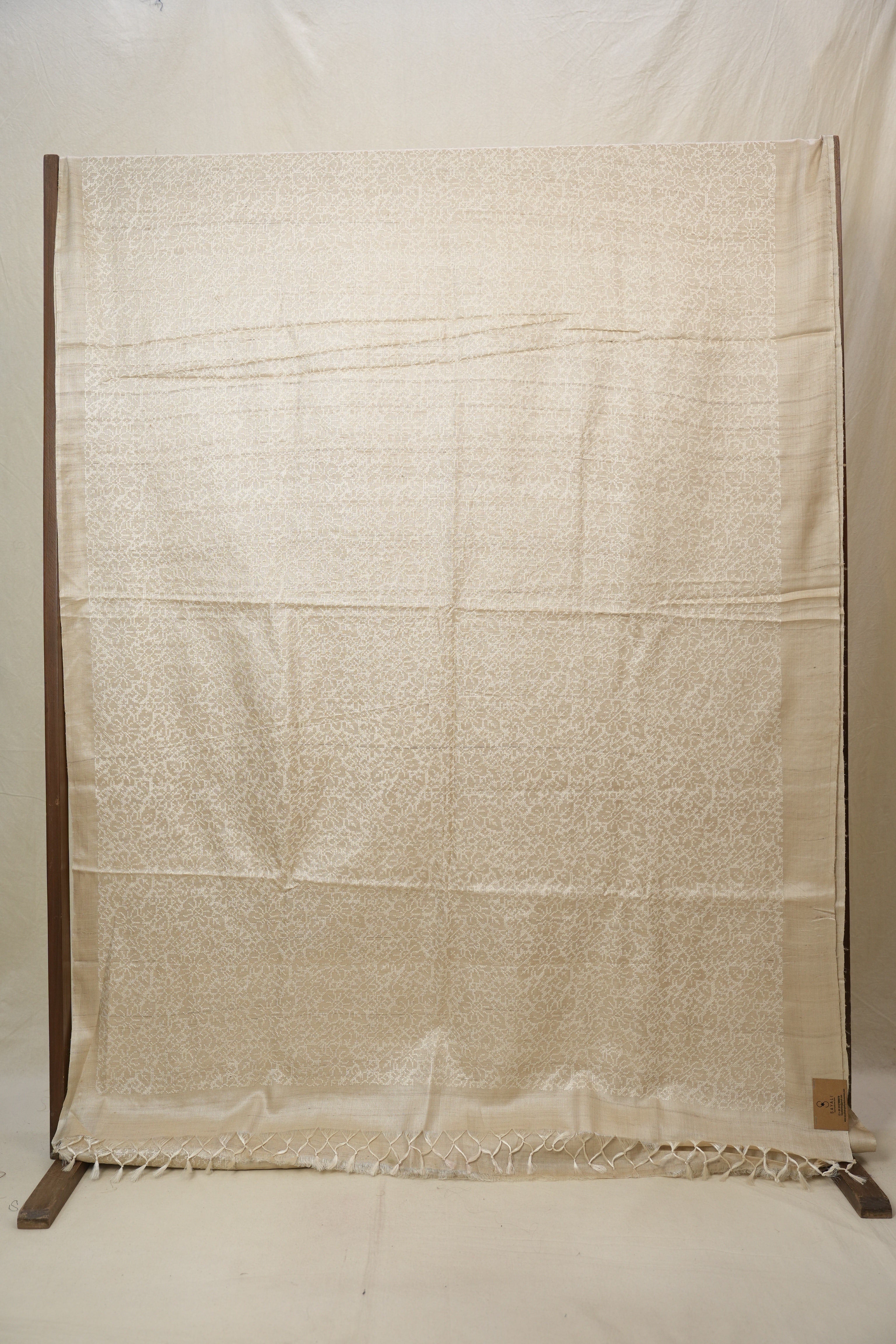 Cream Machine Embroidered Tussar Silk Saree - SRCMETSS1536