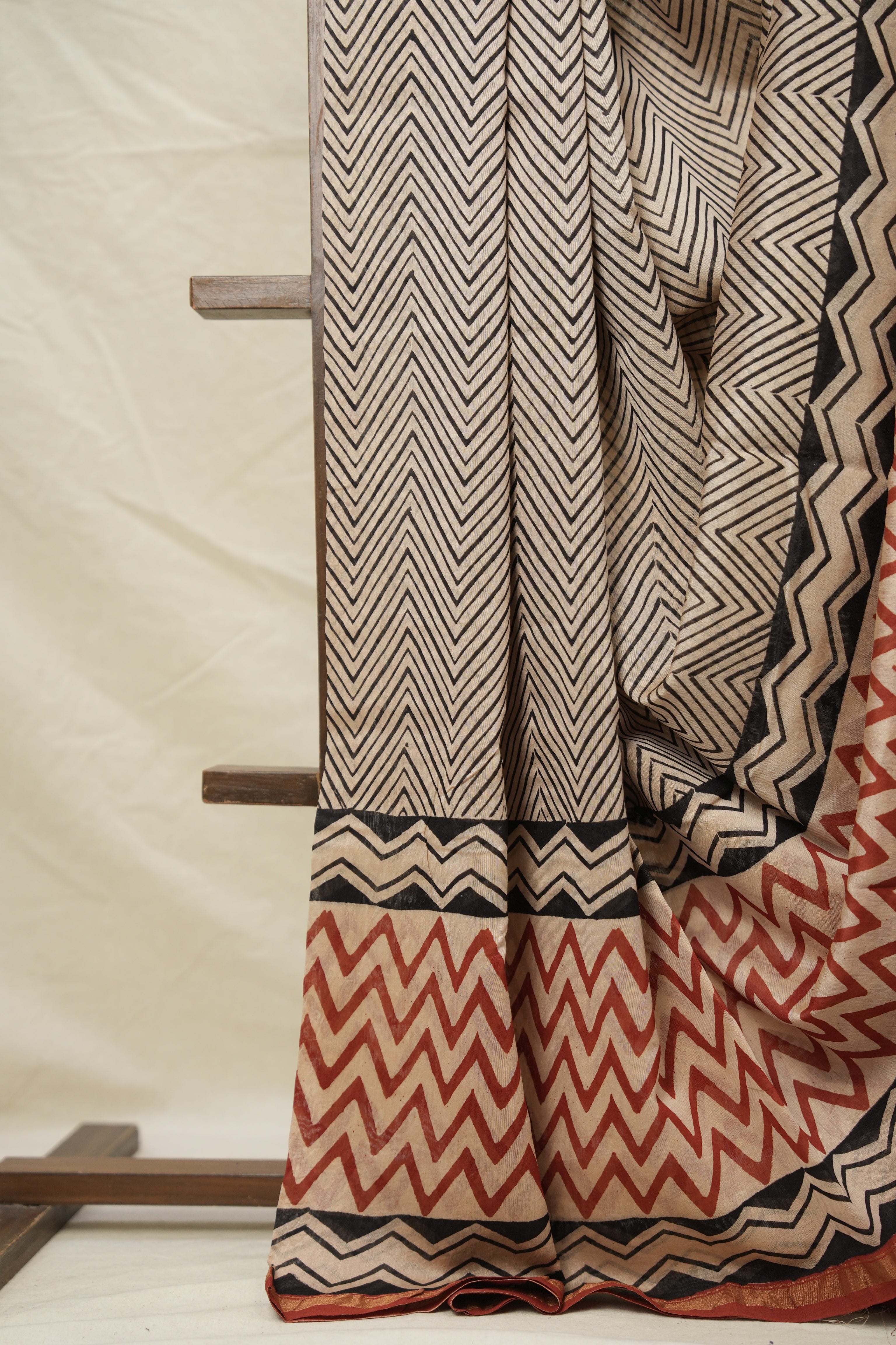 Black Cream HBP Cotton Silk Saree With Chanderi Border - SRBCCSS1400