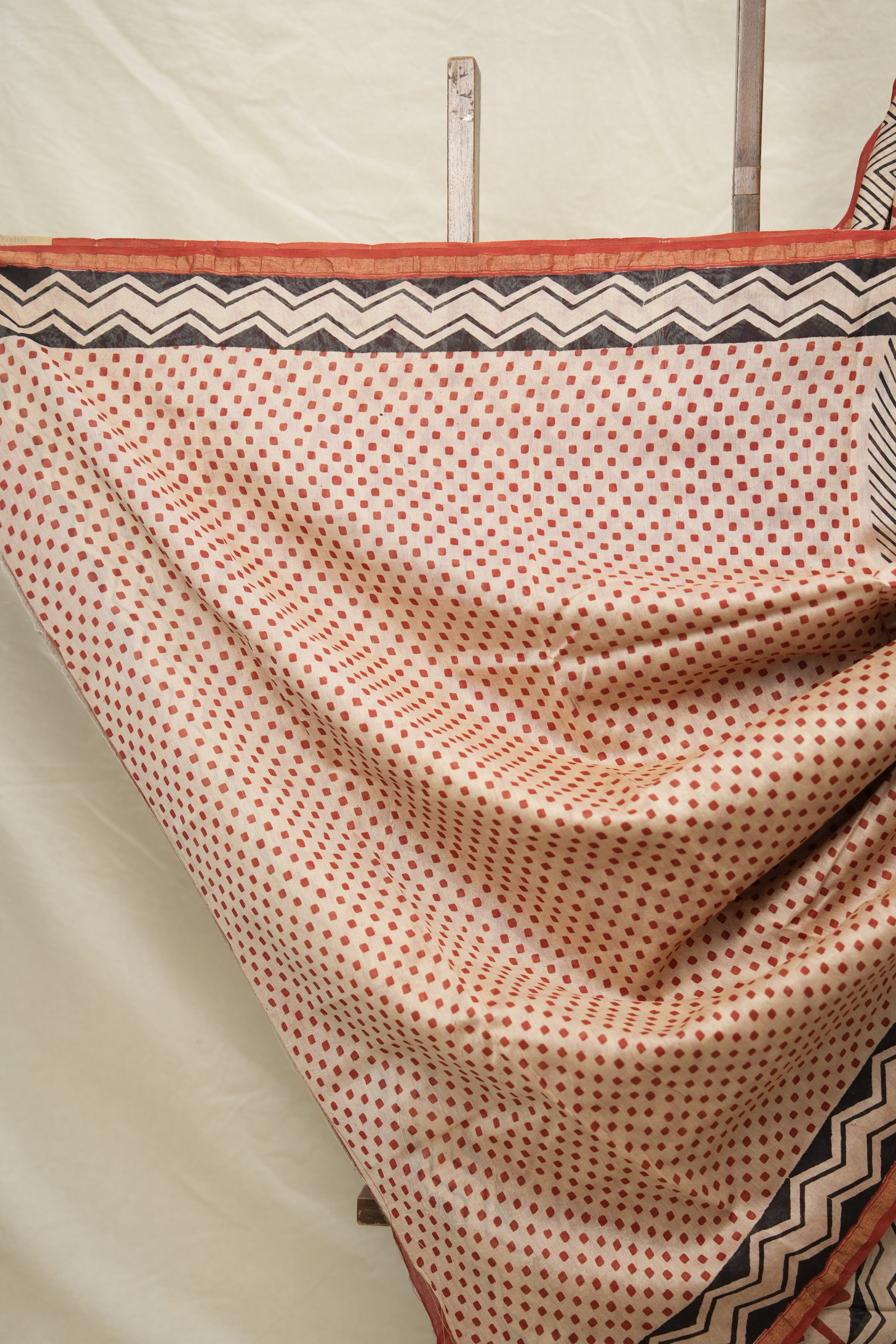 Black Cream HBP Cotton Silk Saree With Chanderi Border - SRBCCSS1400