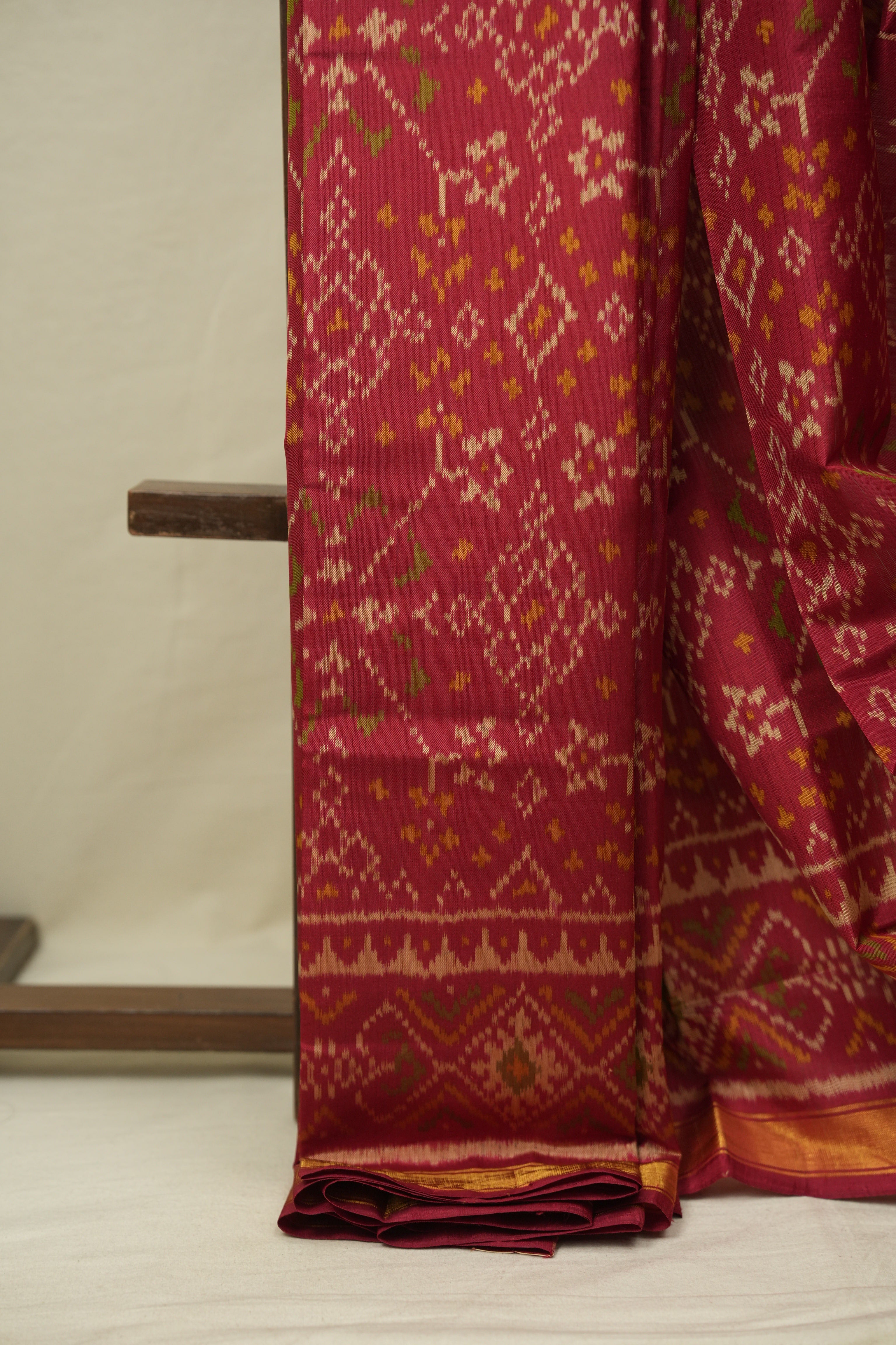 Red Rajkot Patola Silk Saree - SRRRPSS619