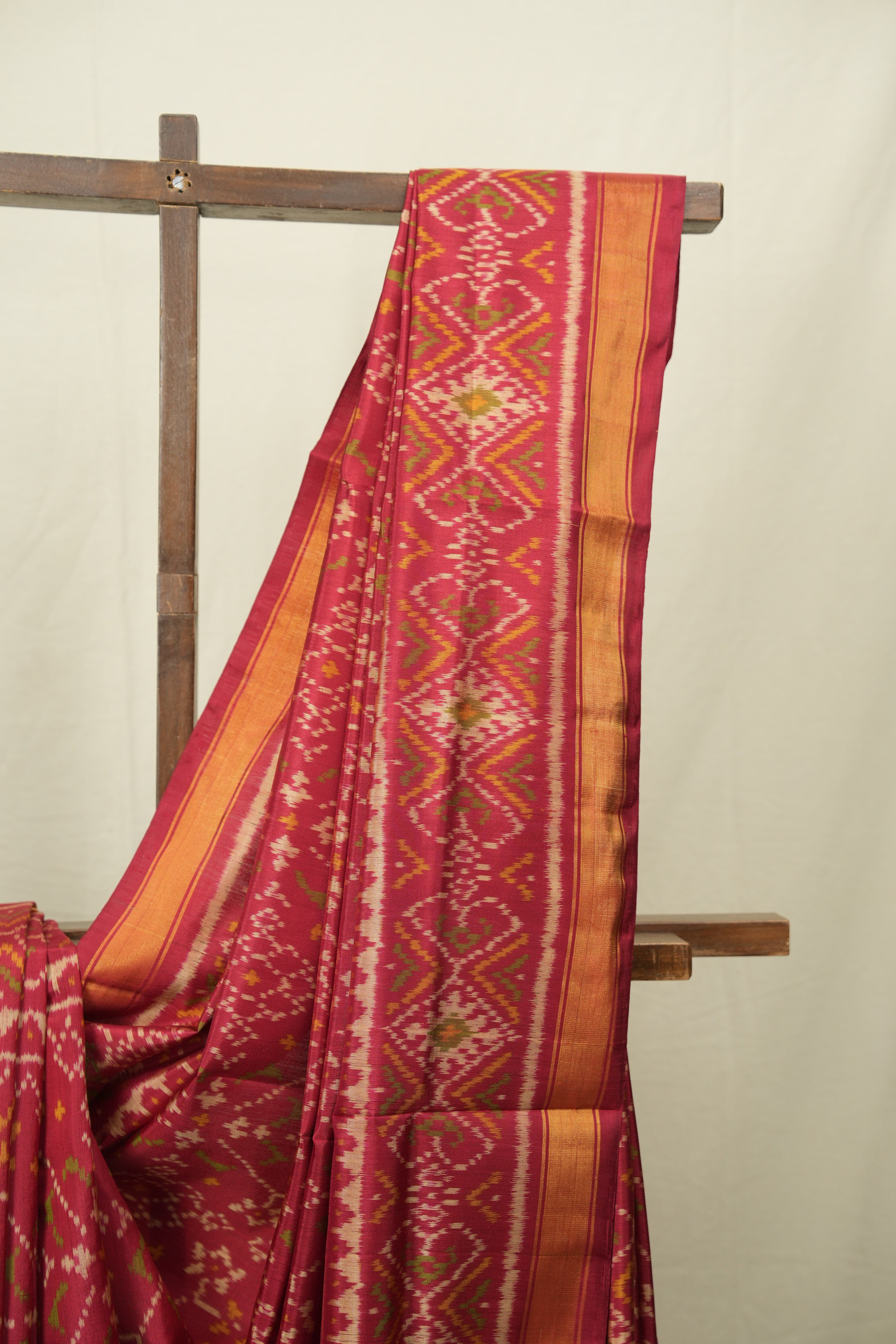 Red Rajkot Patola Silk Saree - SRRRPSS619