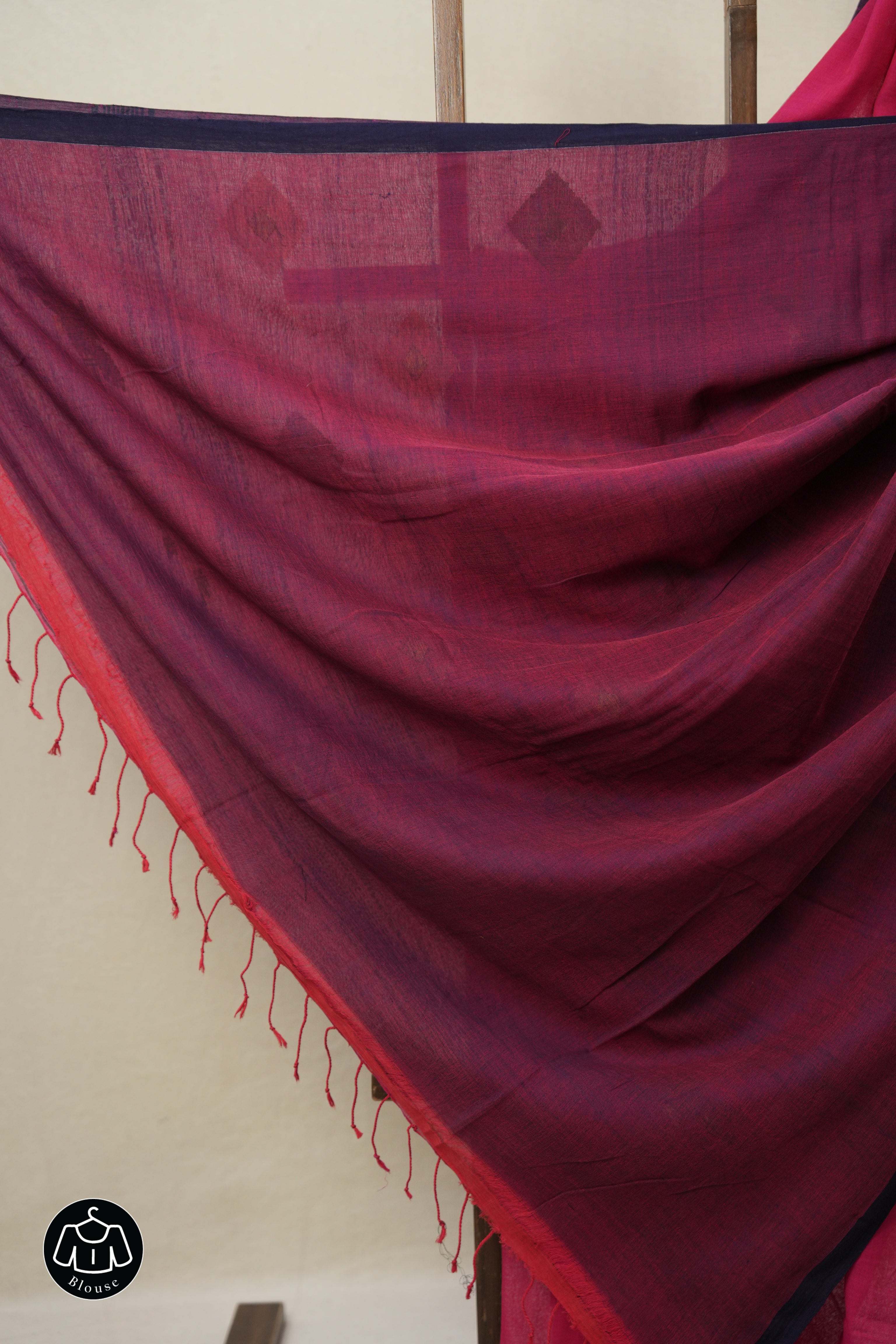 Rani Pink Mul Bengal Cotton Jamdani Saree - SRRPMBCJS189