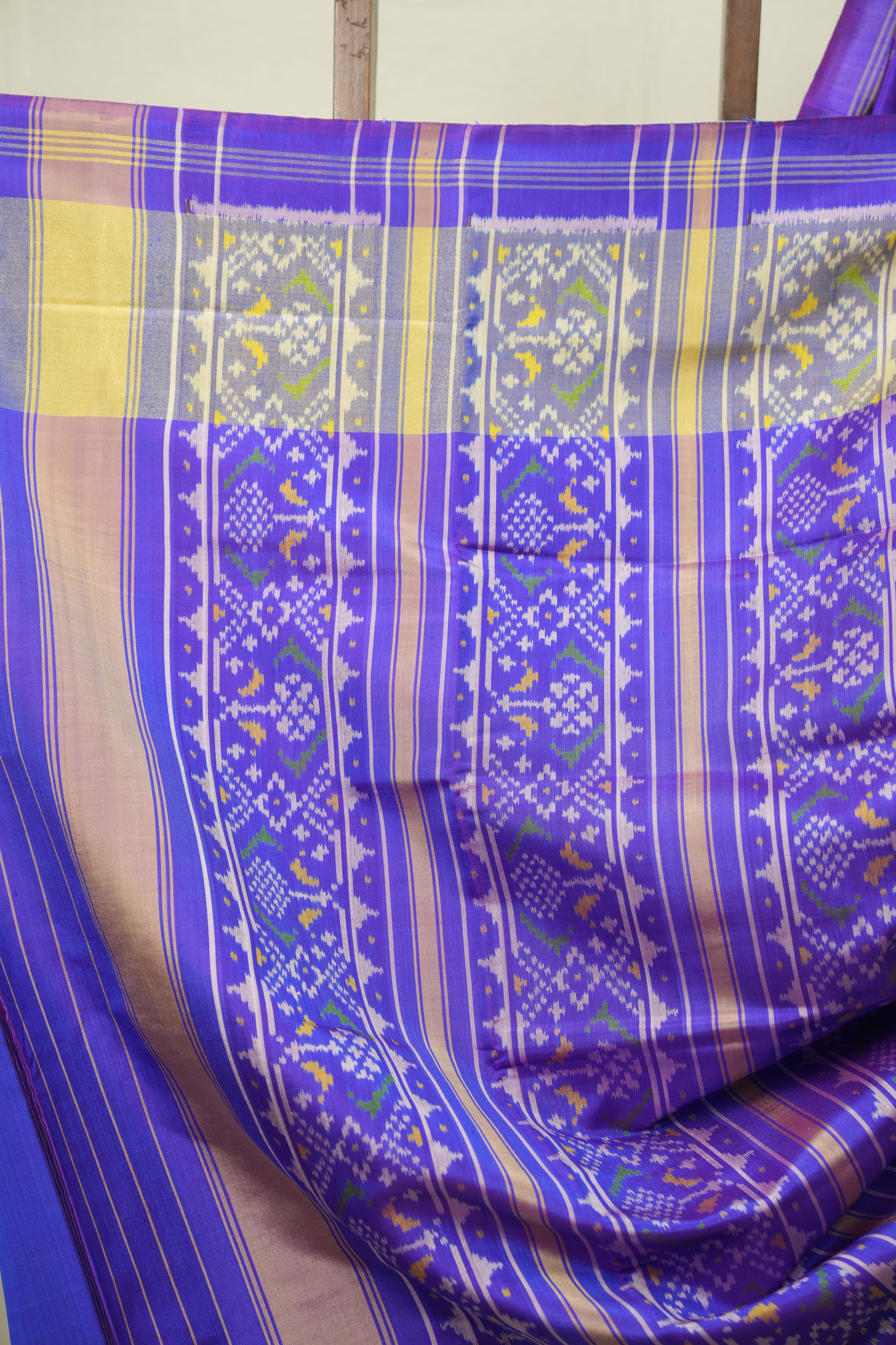 Dual Tone Purple Rajkot Patola Silk Saree - SRDTPRPSS632