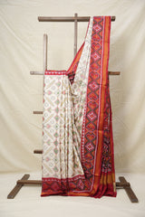 Light Pink Rajkot Patola Silk Saree - SRLPRPSS542