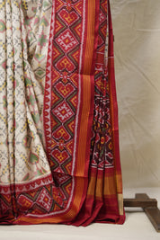 Light Pink Rajkot Patola Silk Saree - SRLPRPSS542