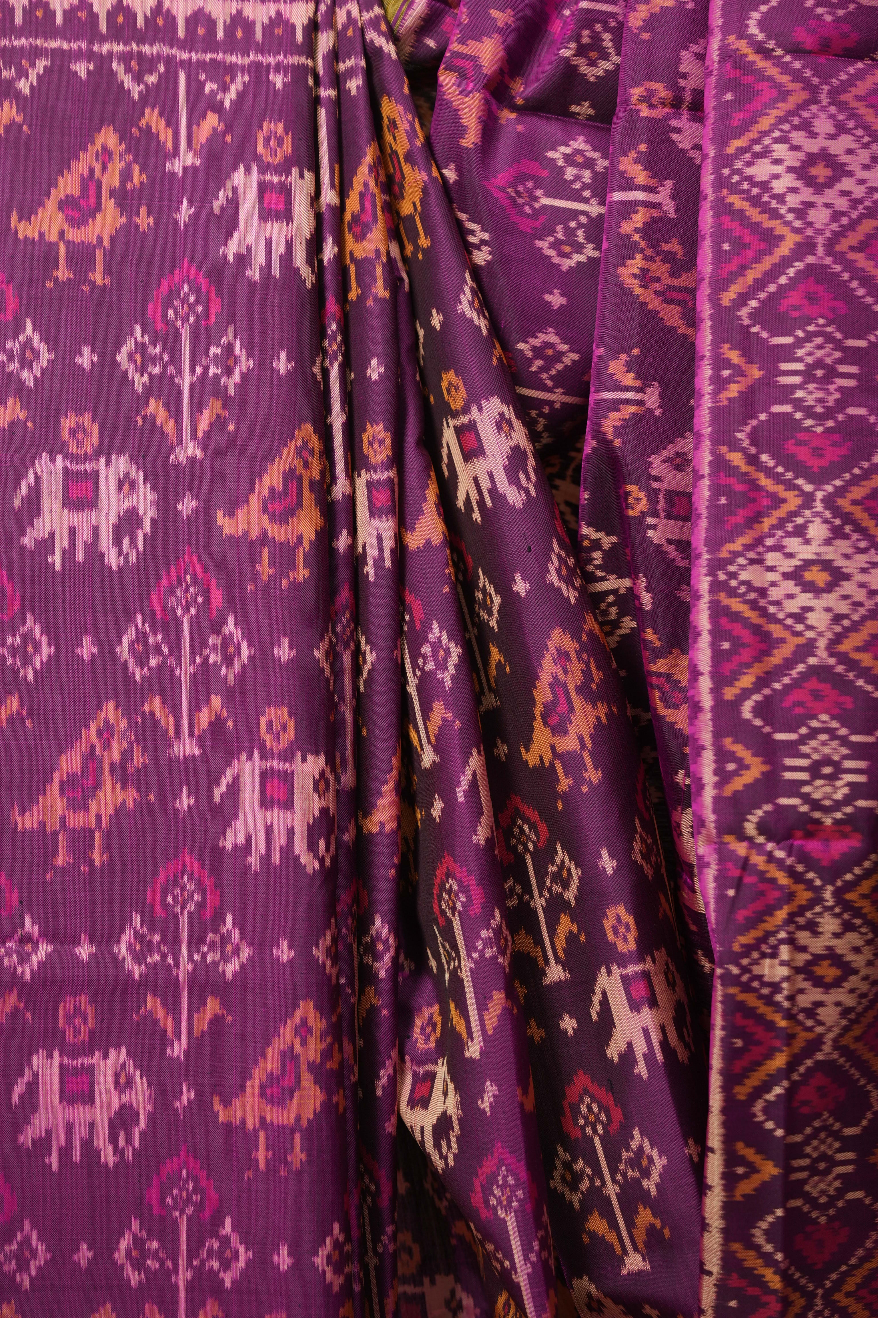 Magenta Rajkot Patola Silk Saree - SRMRPSS635