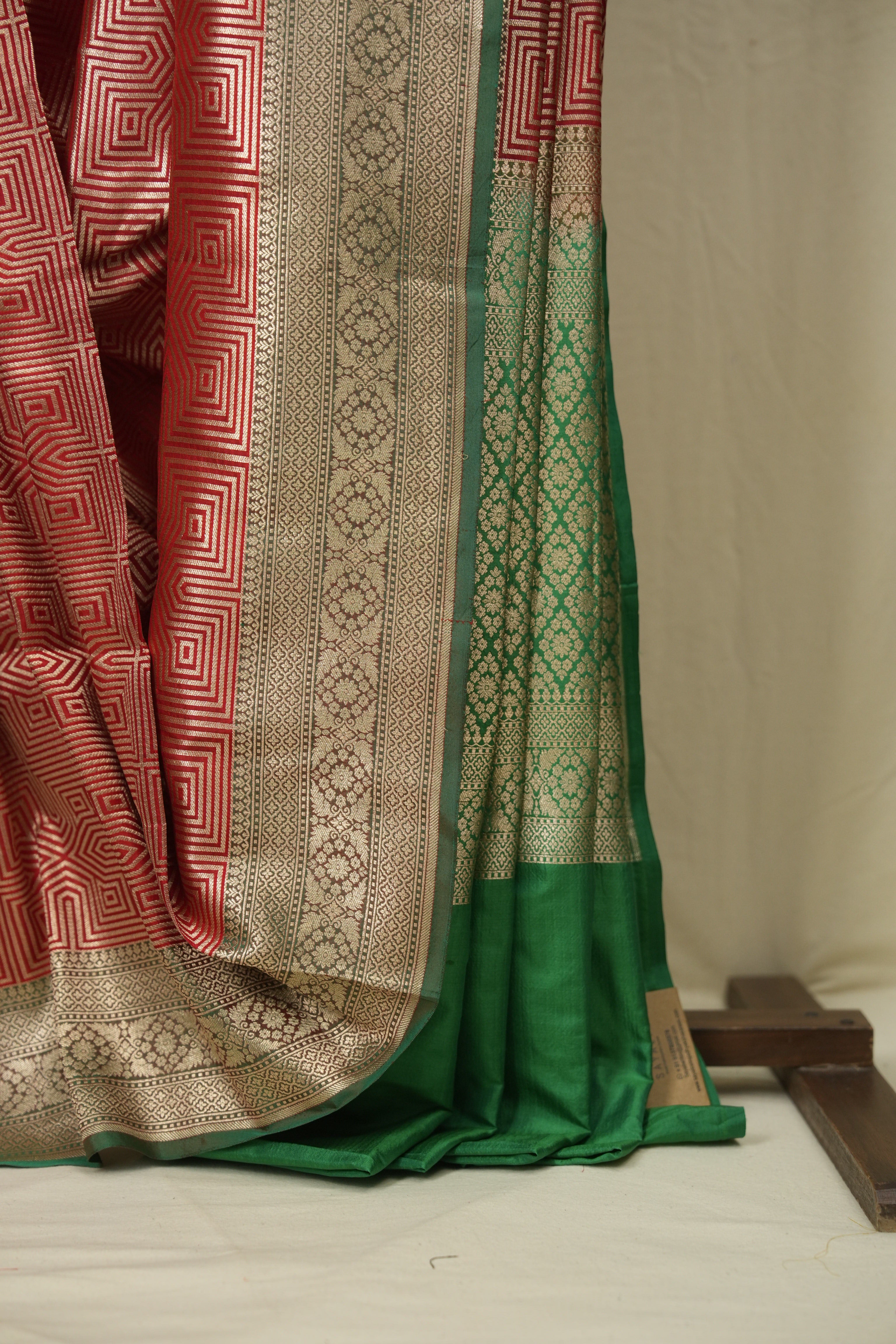 Red Banarasi Silk Saree - SRRBSS930