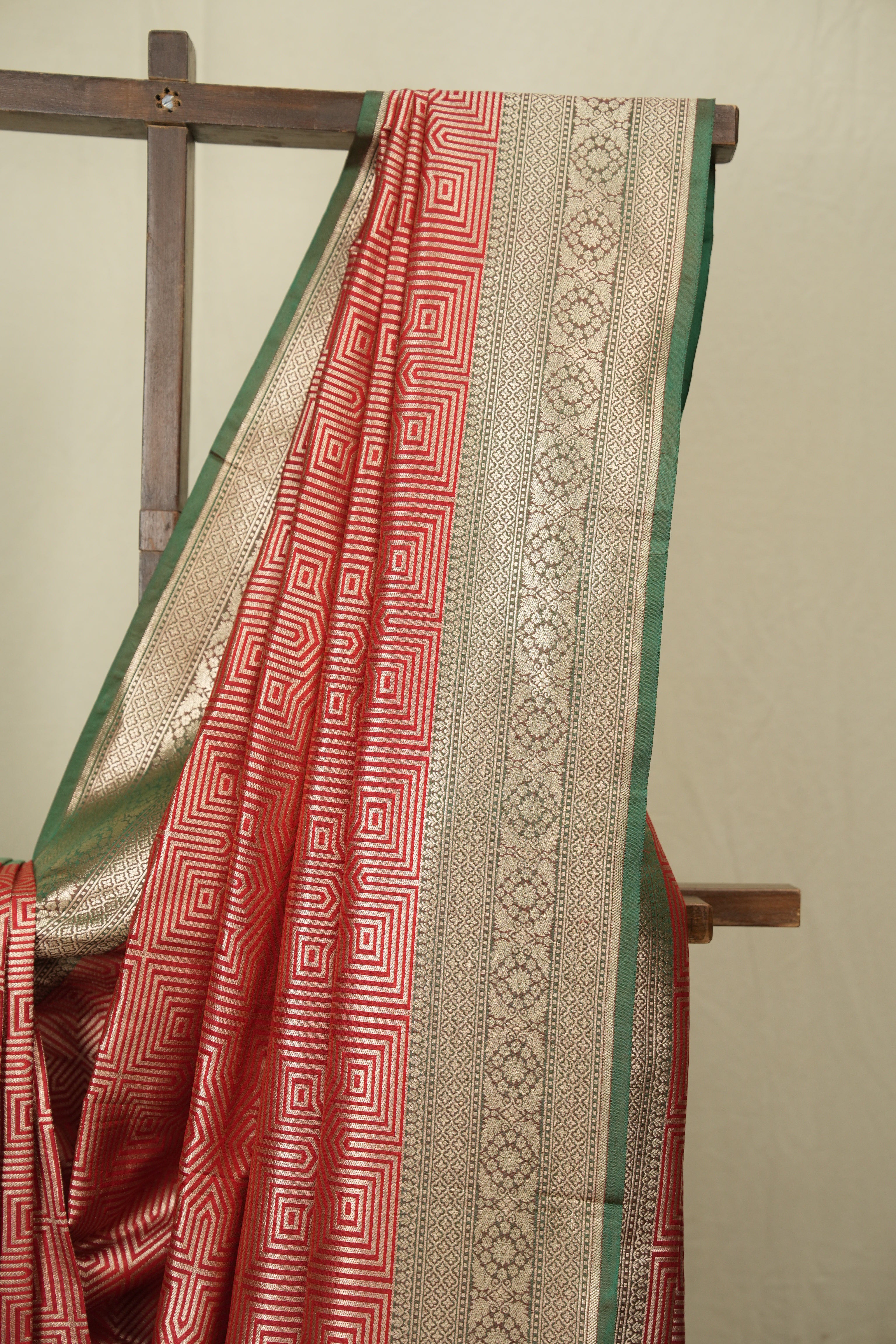 Red Banarasi Silk Saree - SRRBSS930