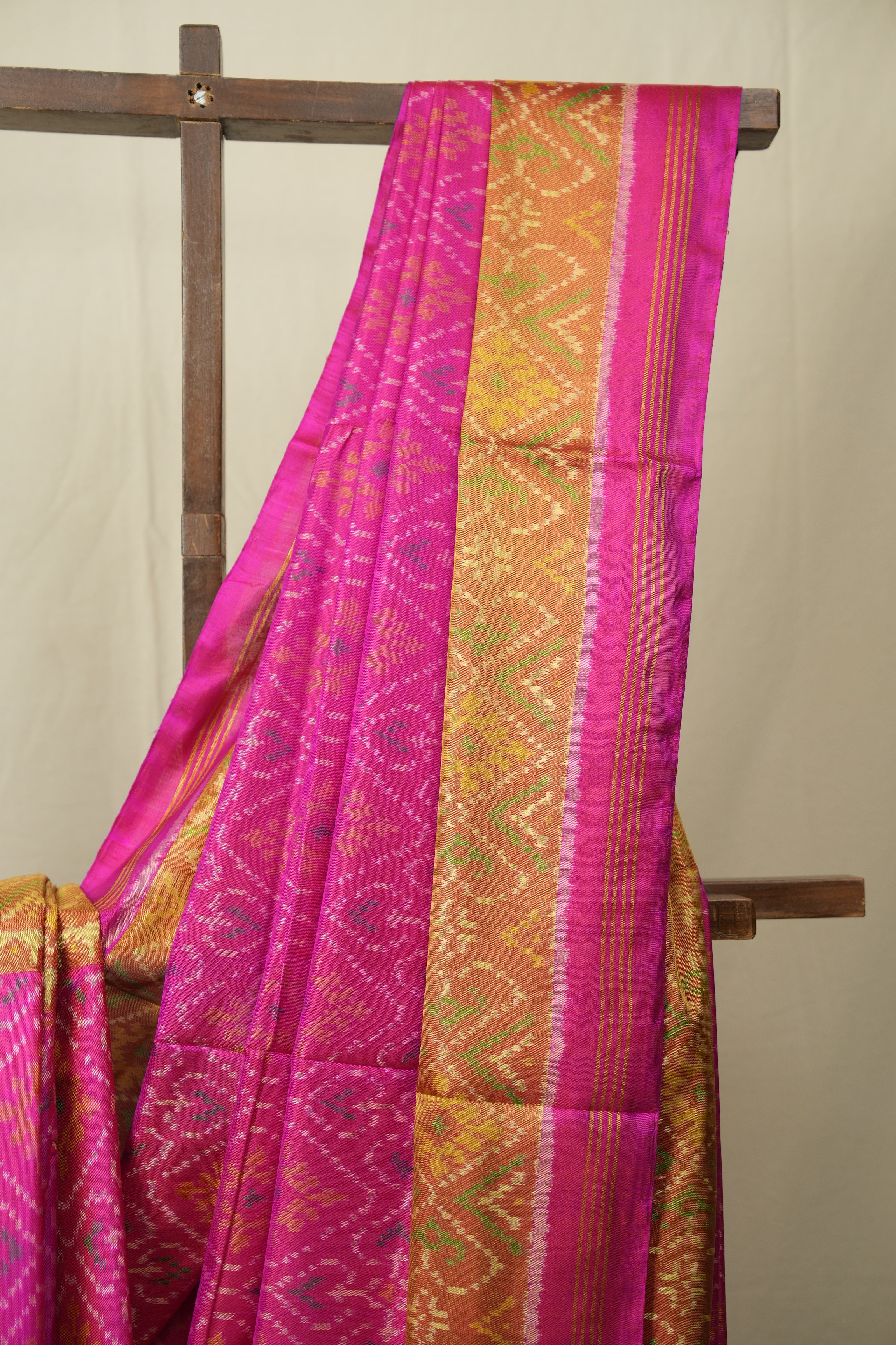 Pink Rajkot Patola Silk Saree - SRPRPSS628