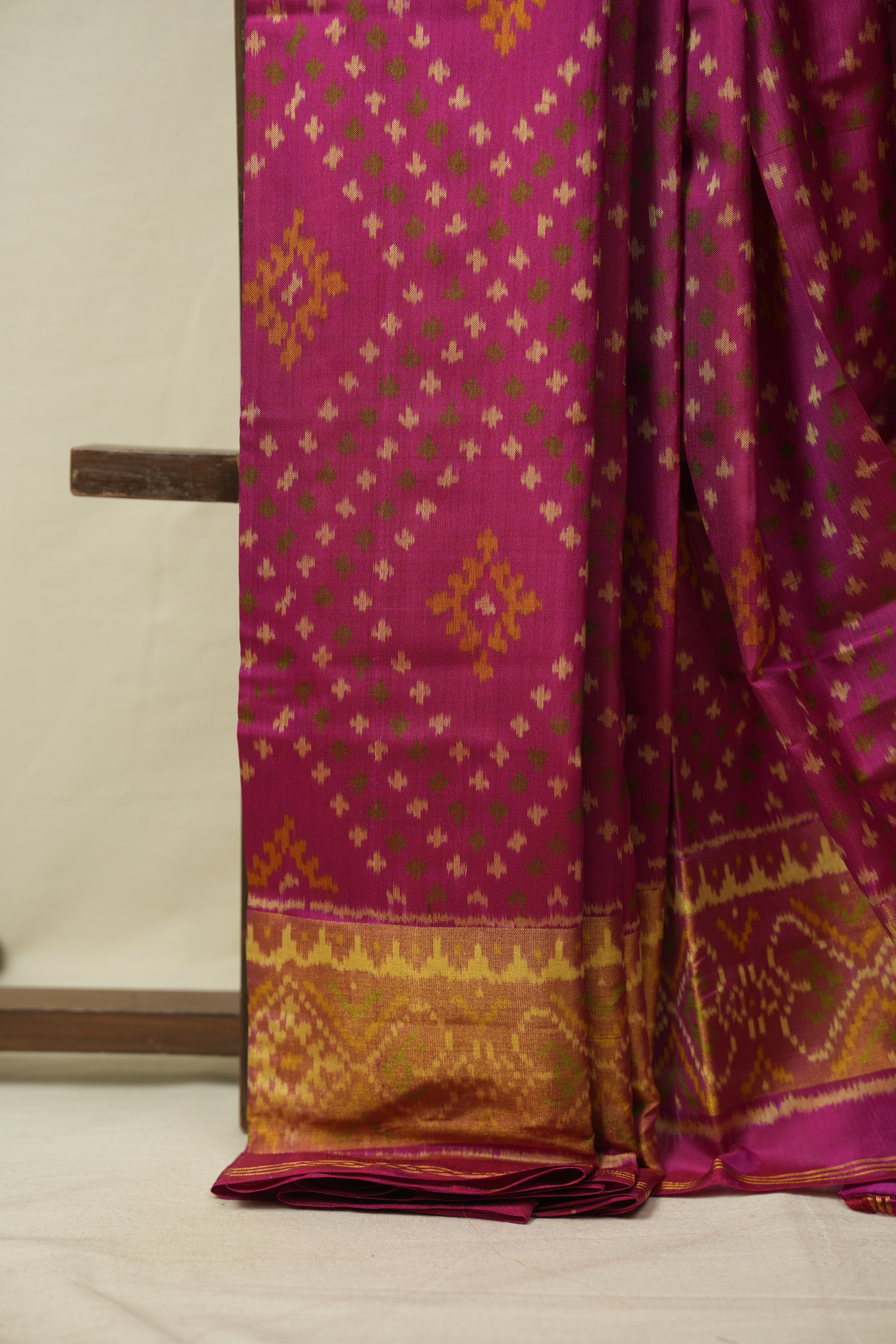 Pink Rajkot Patola Silk Saree - SRPRPSS630
