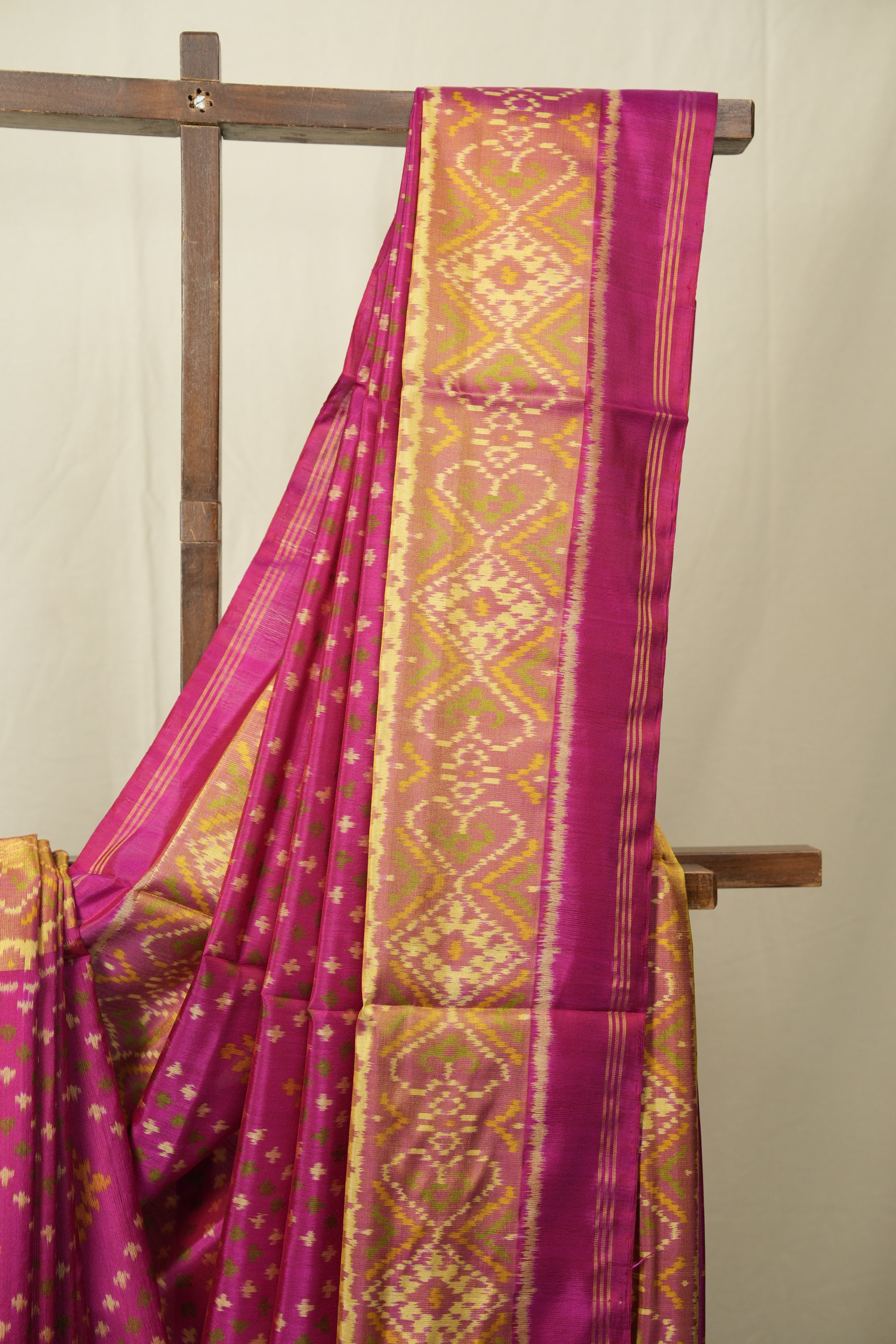 Pink Rajkot Patola Silk Saree - SRPRPSS630