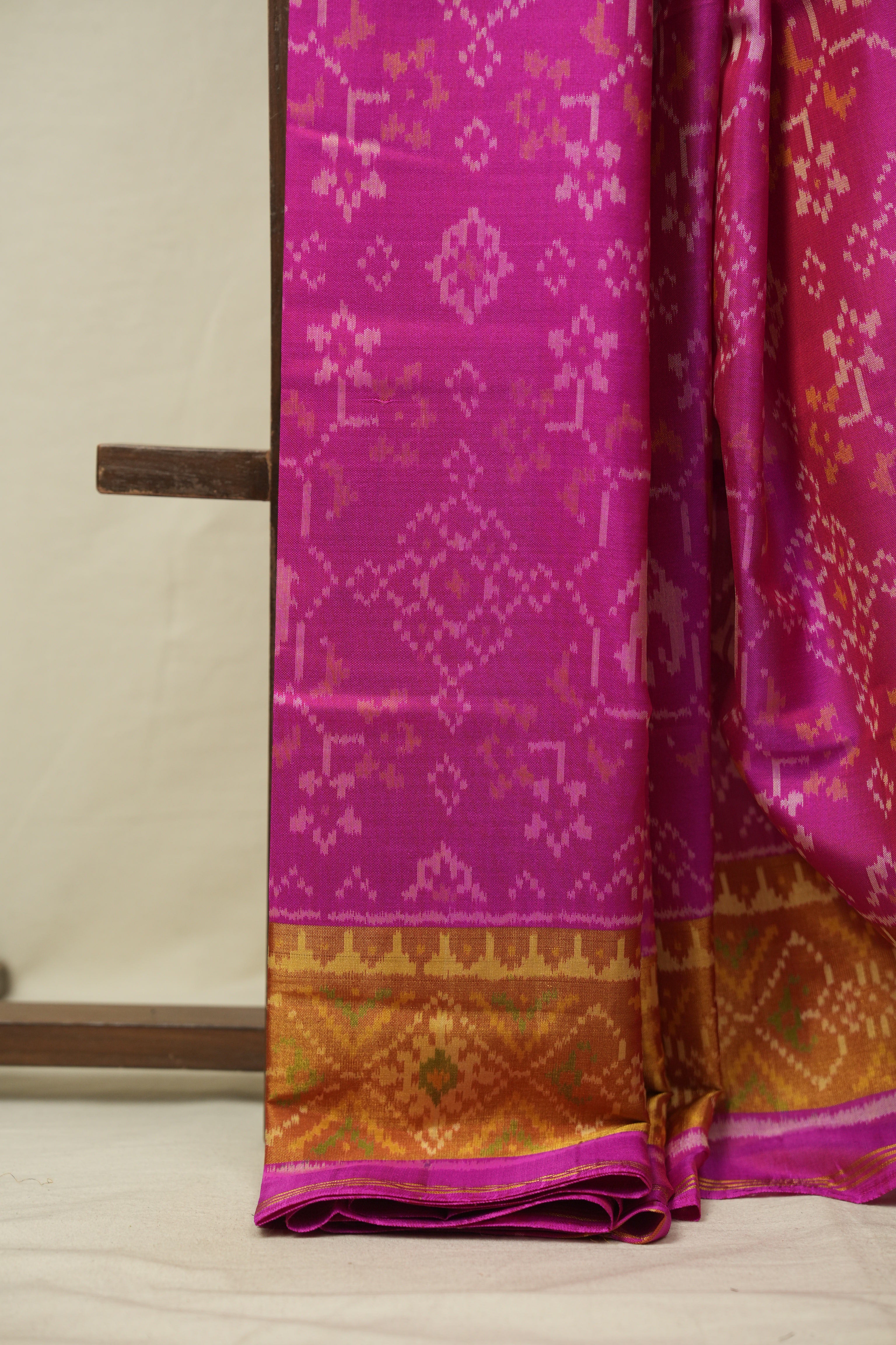 Rani Pink Rajkot Patola Silk Saree - SRRPRPSS622