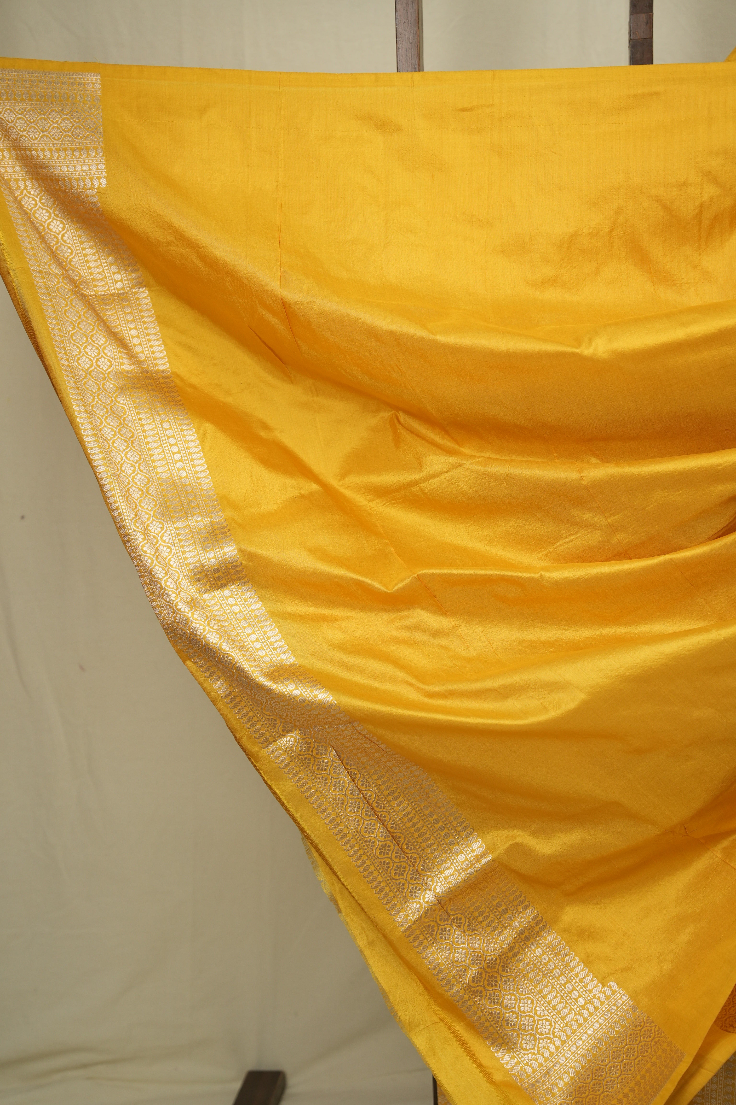 Yellow Banarasi Silk Saree - SRYBSS927