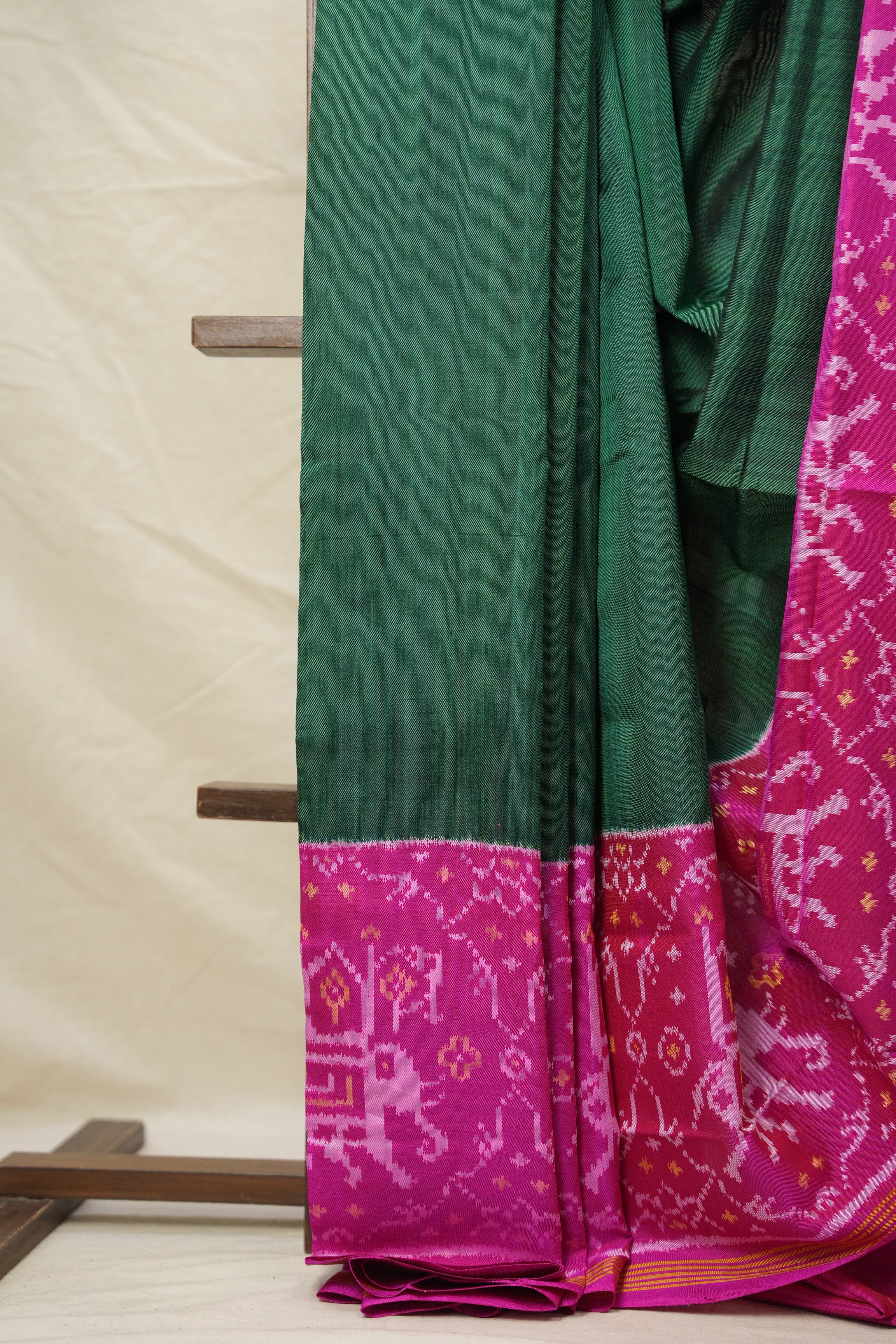 Green Pink Rajkot Patola Silk Saree - SRGPRPSS546