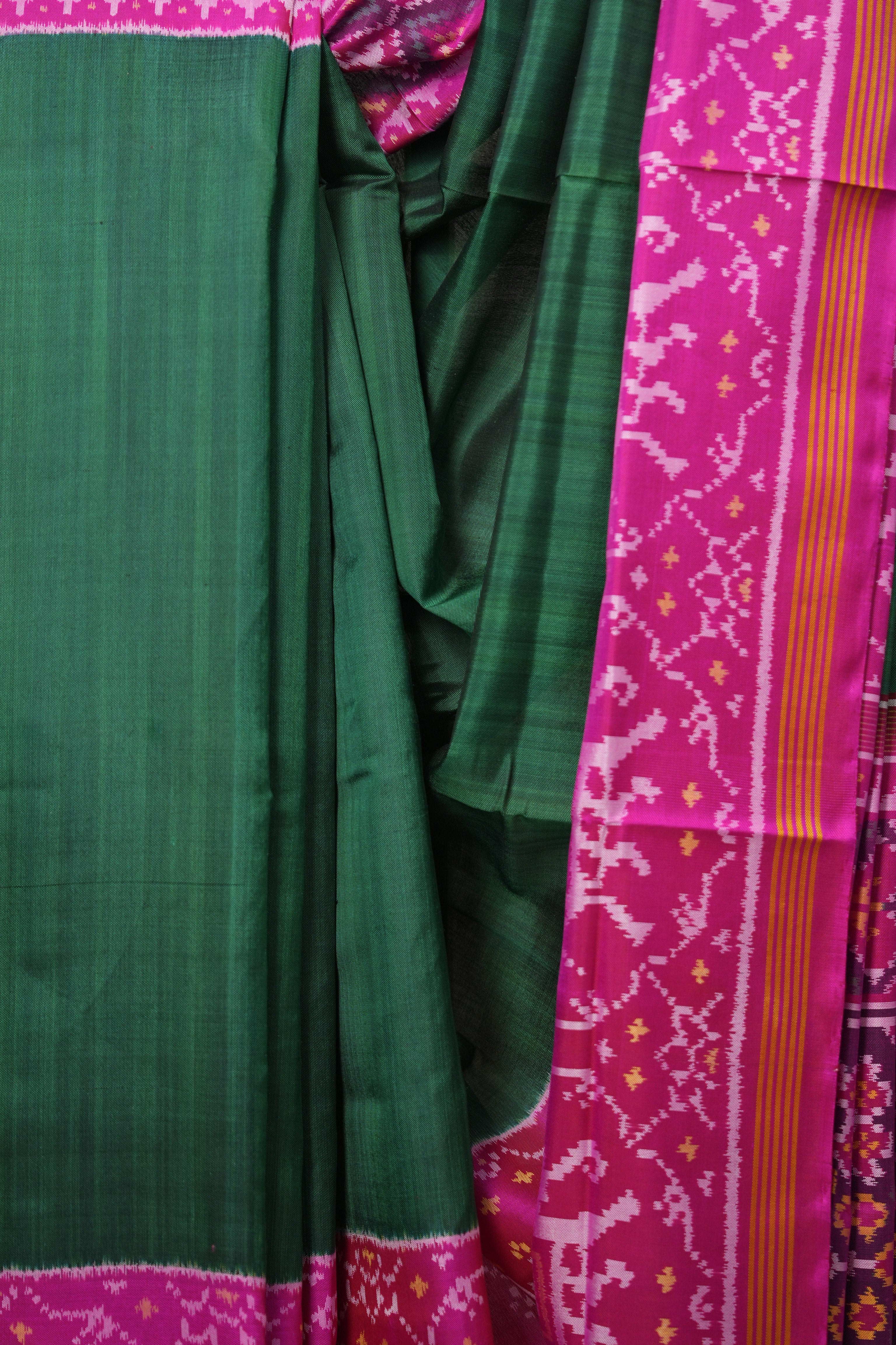 Green Pink Rajkot Patola Silk Saree - SRGPRPSS546