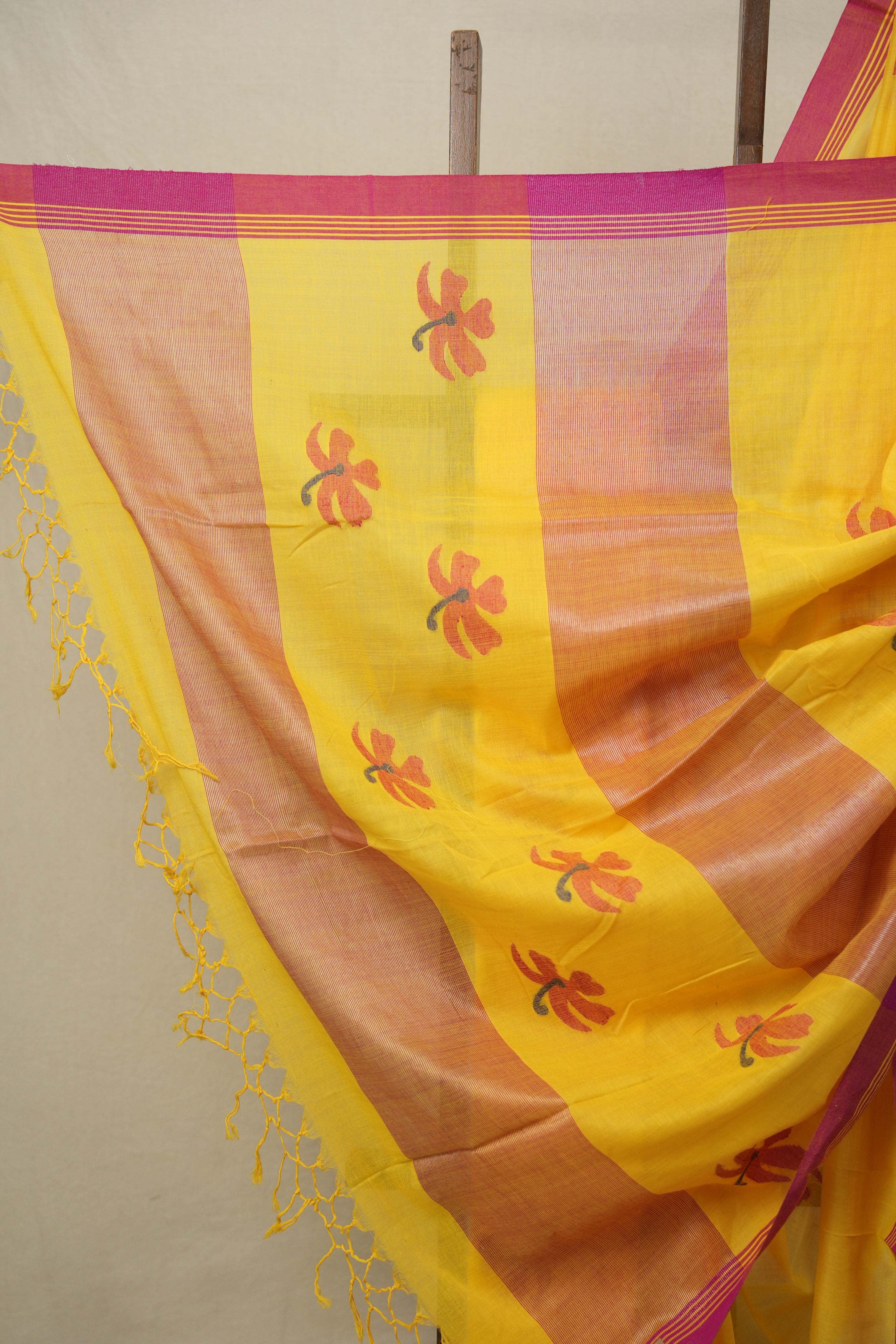 Yellow Mul Bengal Cotton Jamdani Saree - SRYMBCJS198