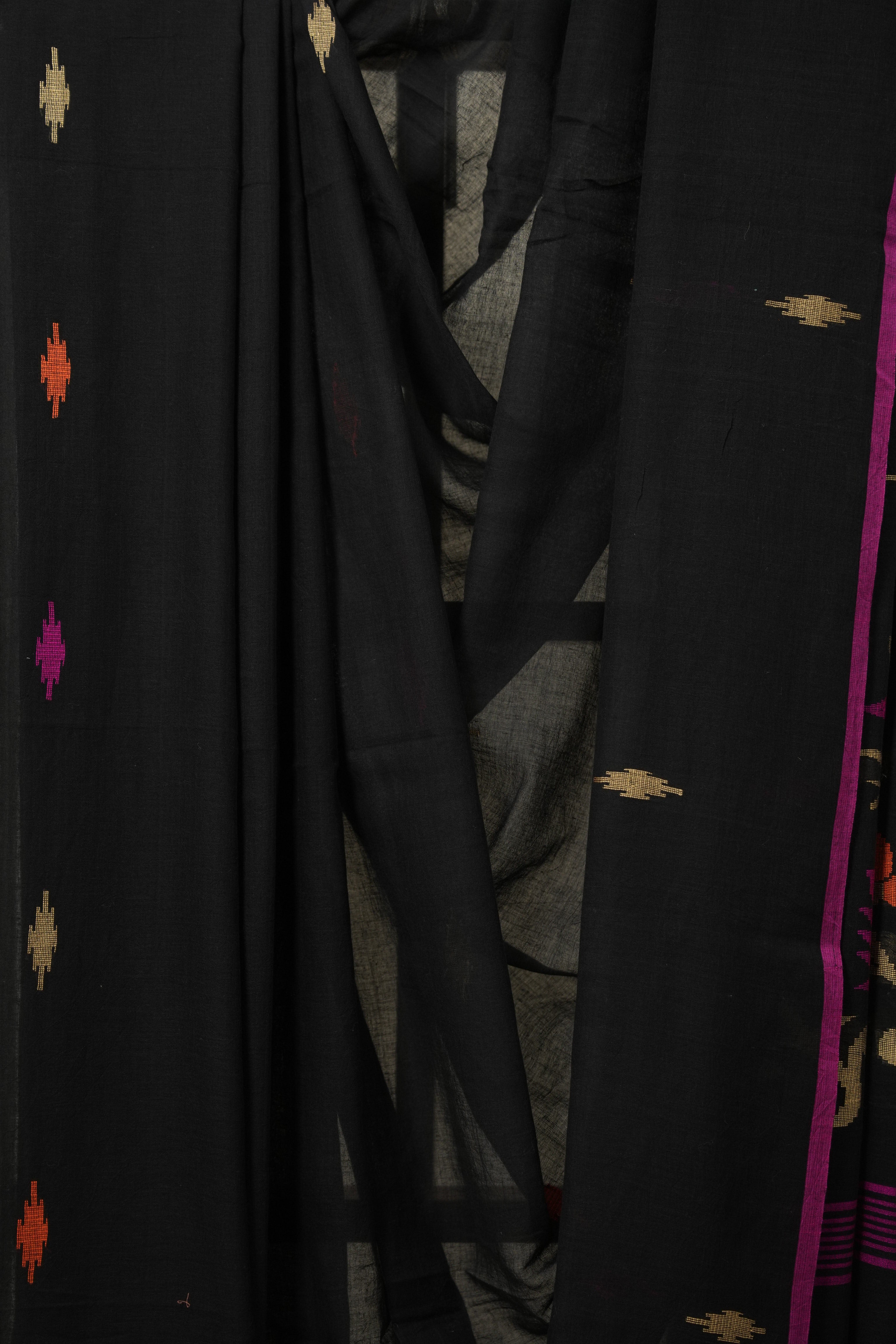Black Bengal Mul Cotton Saree - SRBBMCS011