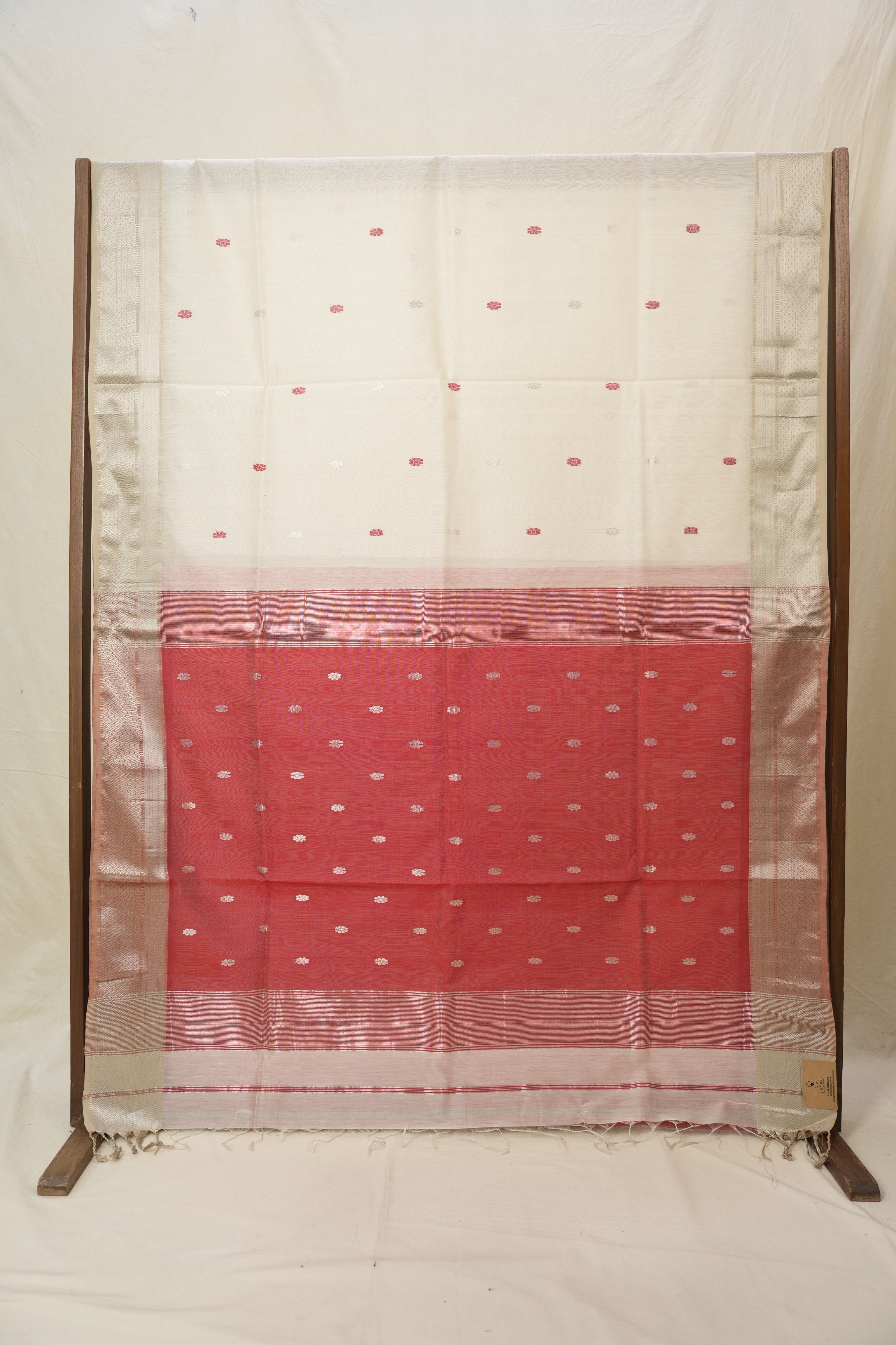 White Maheshwari Saree - SRWMS1049