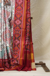 White Red Rajkot Patola Silk Saree - SRWRRPSS530