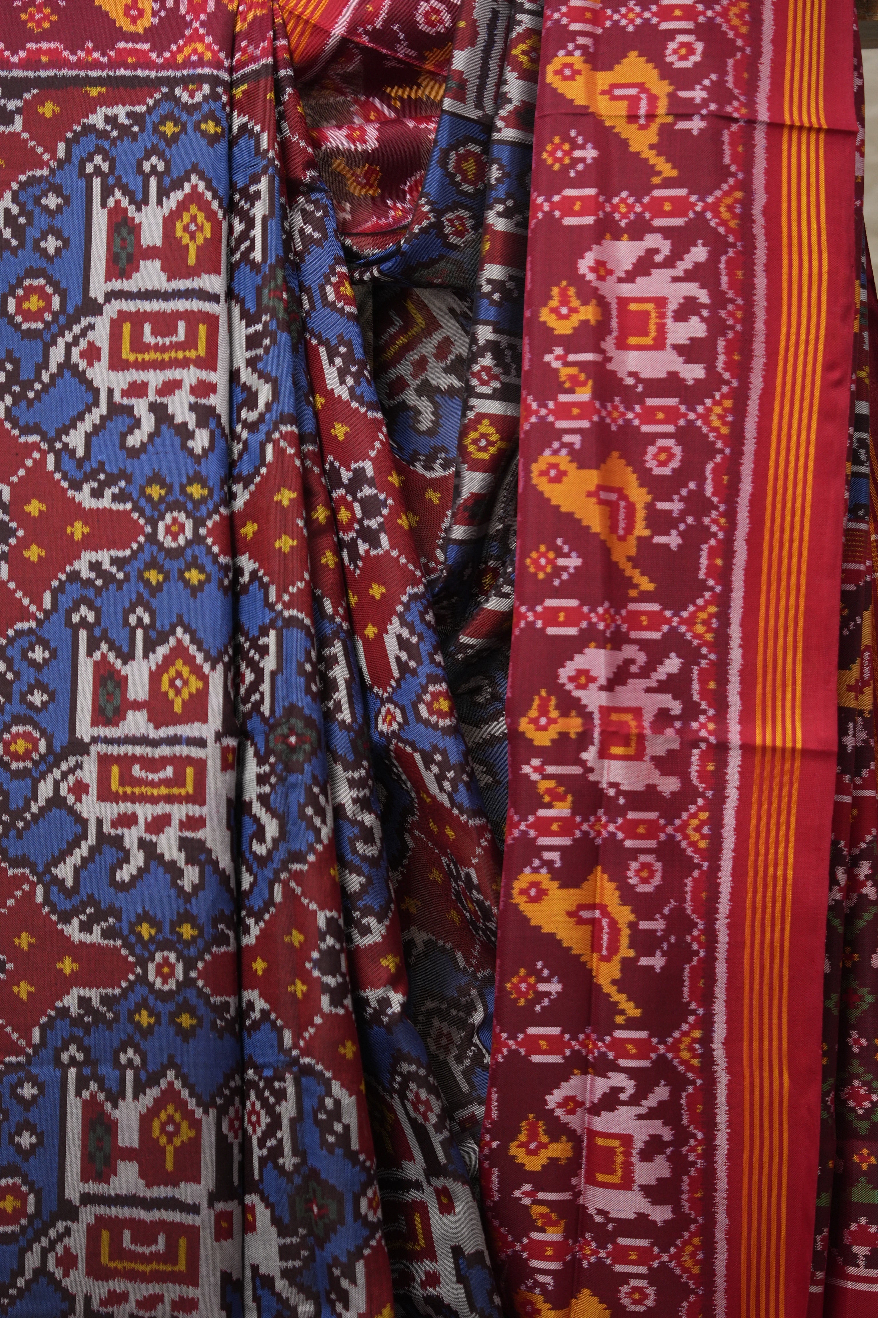 Blue Red Patan Patola Silk Saree - SRBRPPSS531