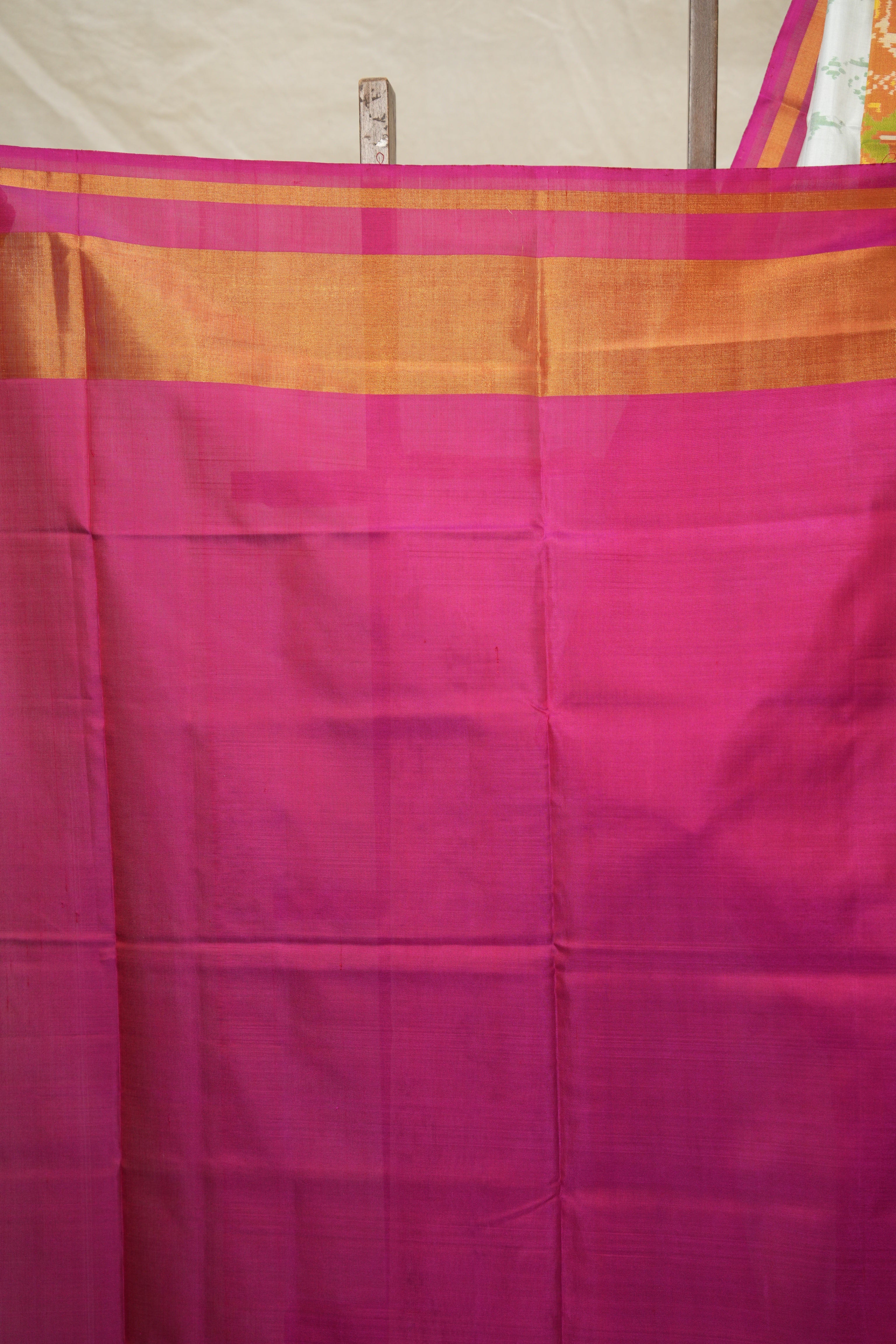Pearl White Rajkot Patola Silk Saree - SRPWRPSS534