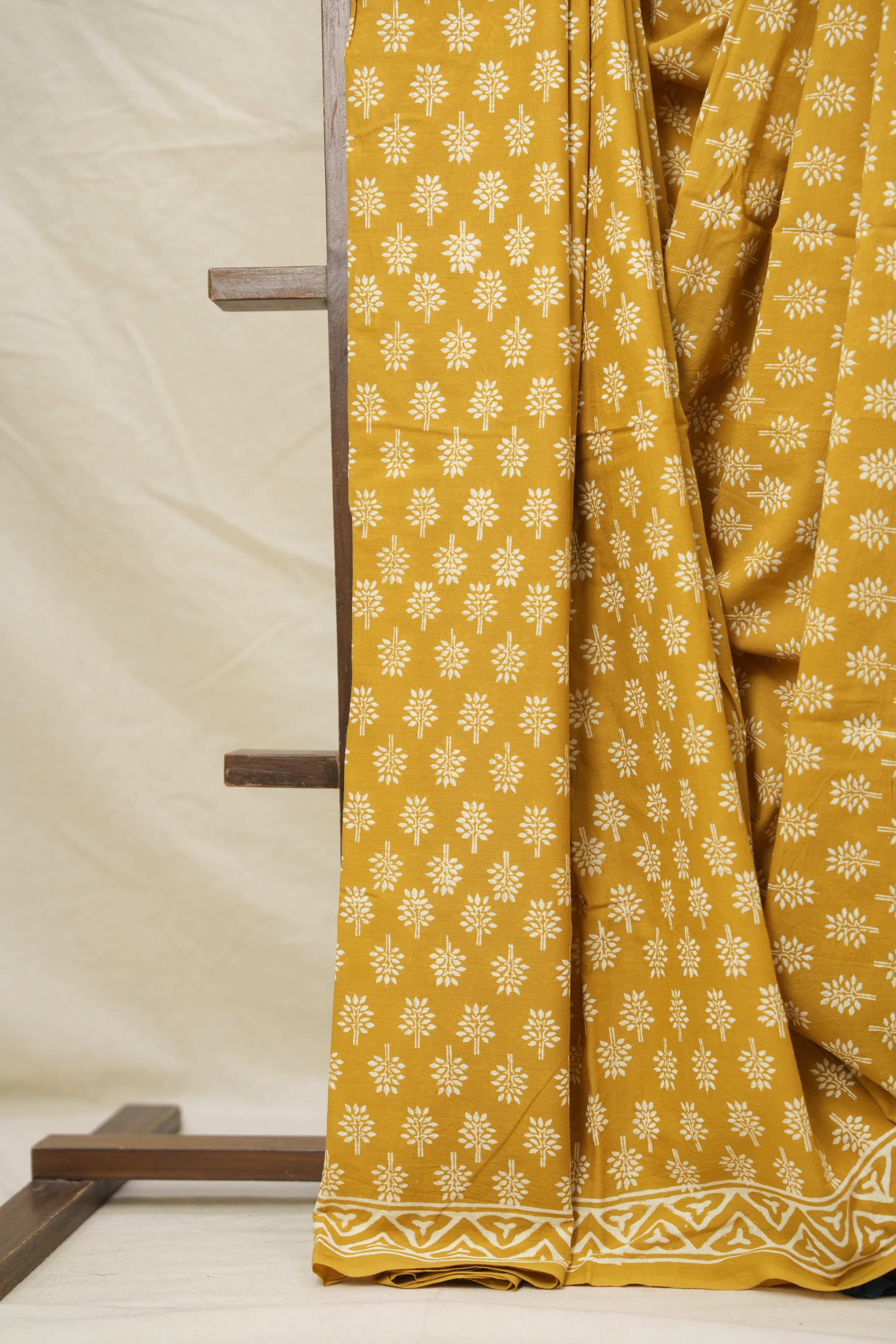 Turmeric Yellow HBP Cotton Saree - SRMYCS3008