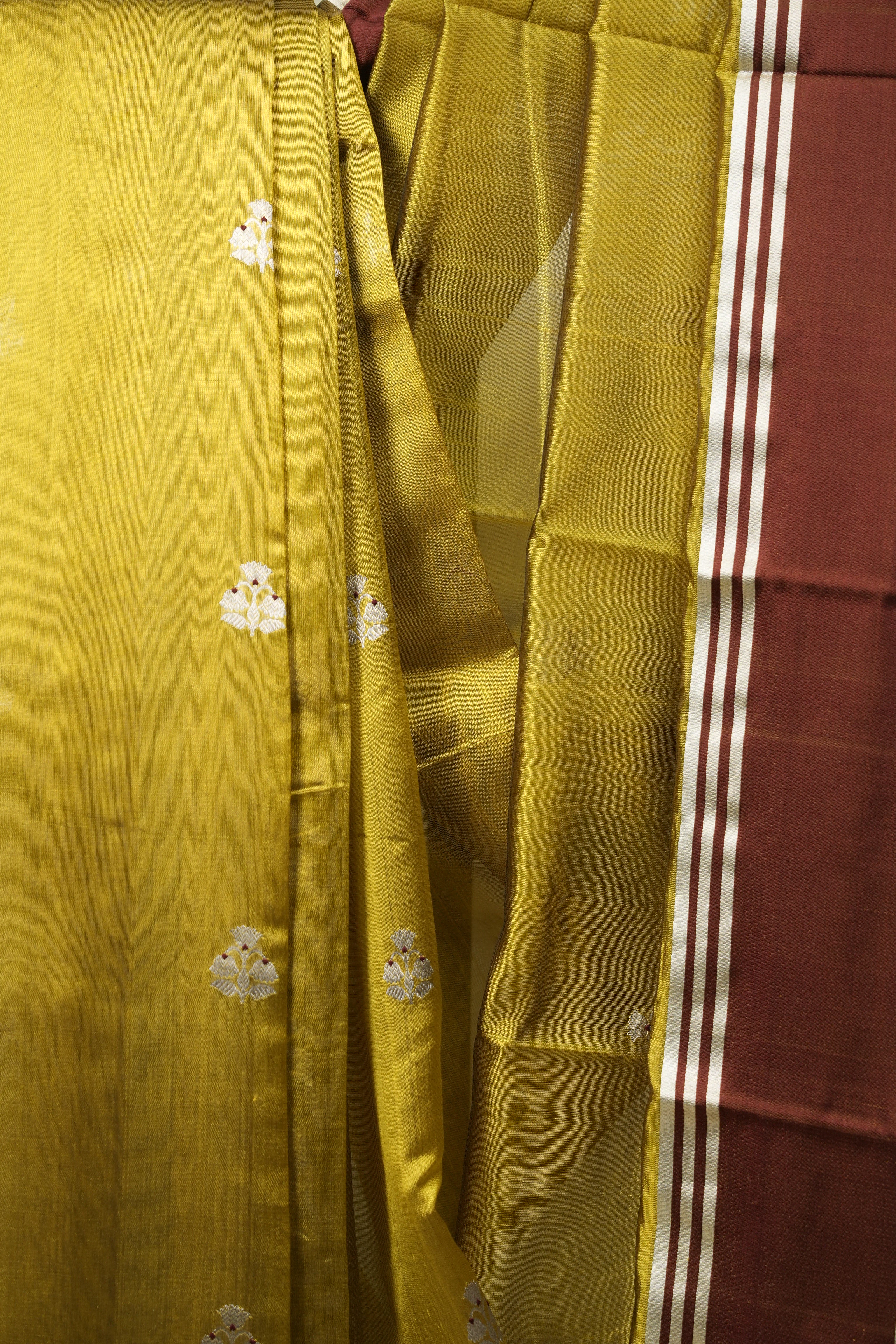 Mehendi Green Chanderi Silk Saree - SRMGCSS532