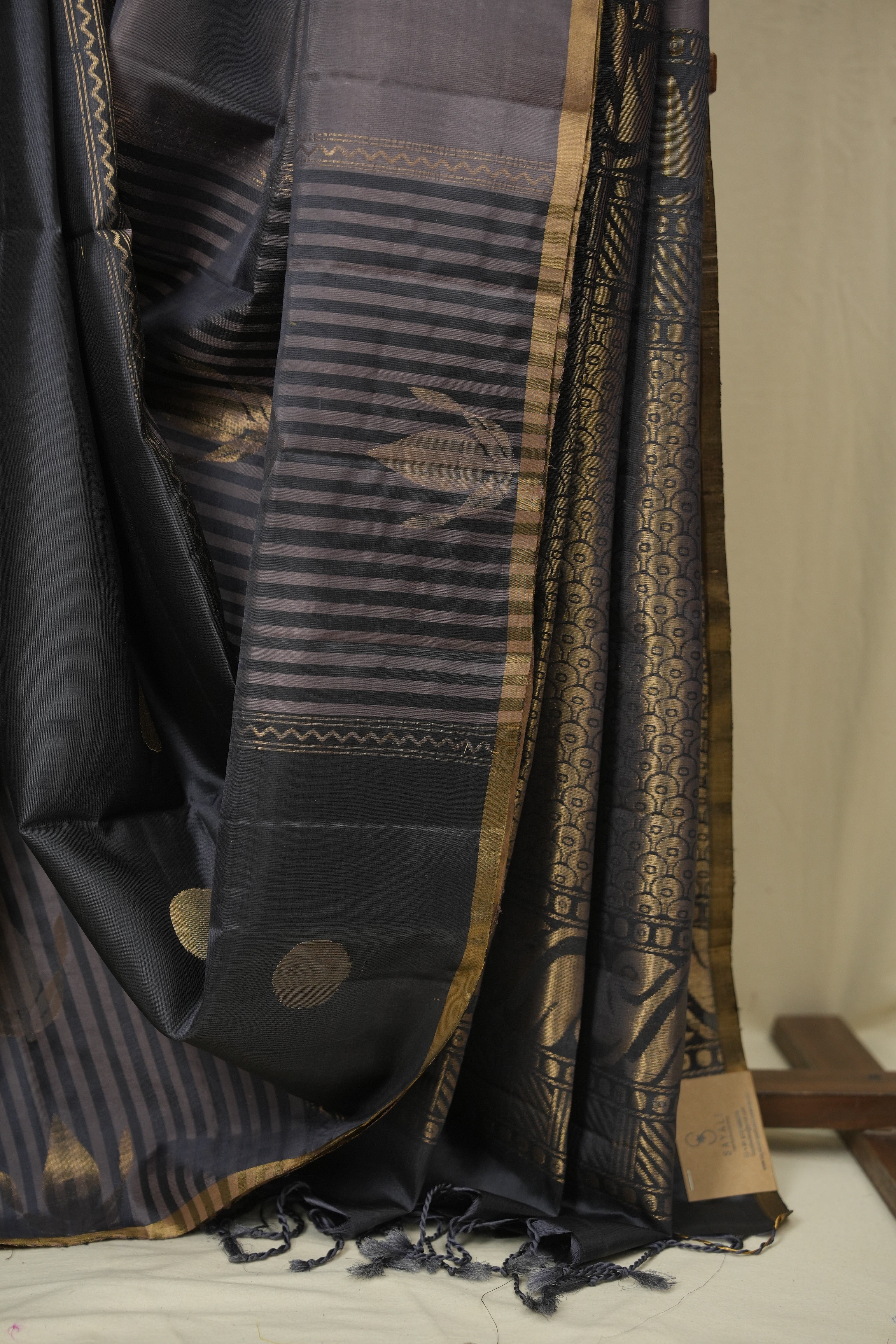 Grey Soft Silk Saree - SRGSSS457