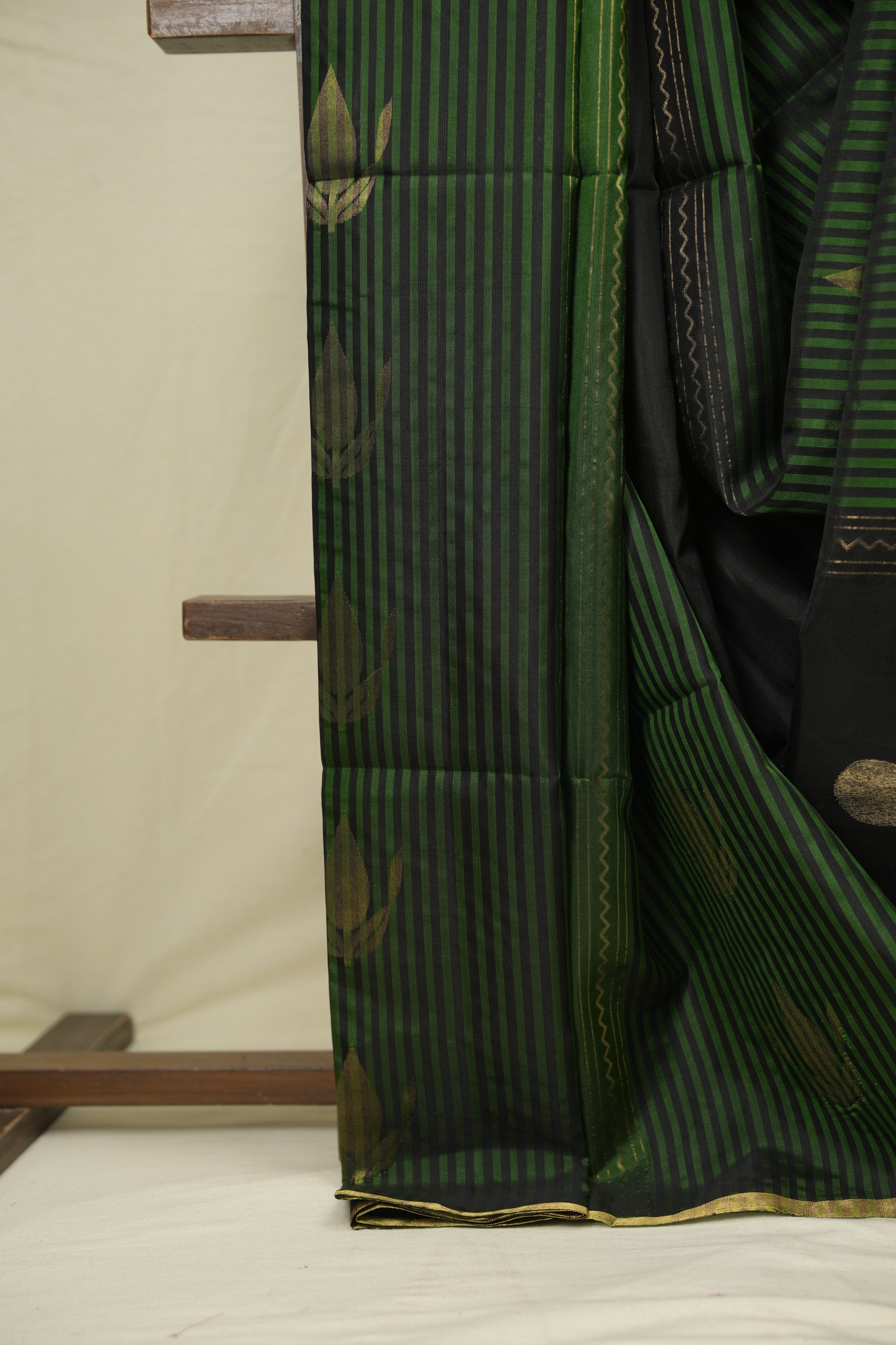 Dark Green Soft Silk Saree - SRDGSSS458