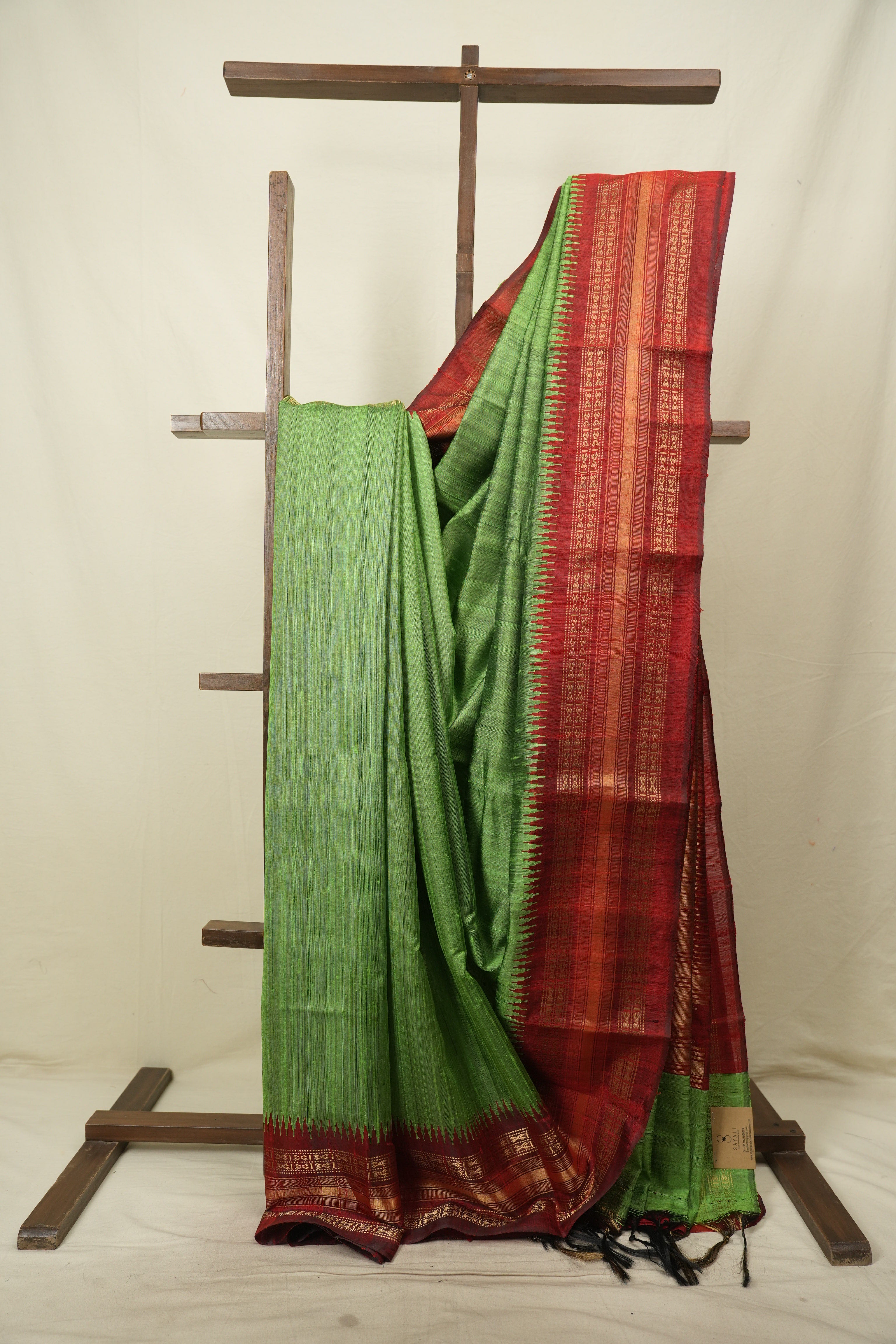 Parrot Green Raw Silk Saree - SRPGRSS1142