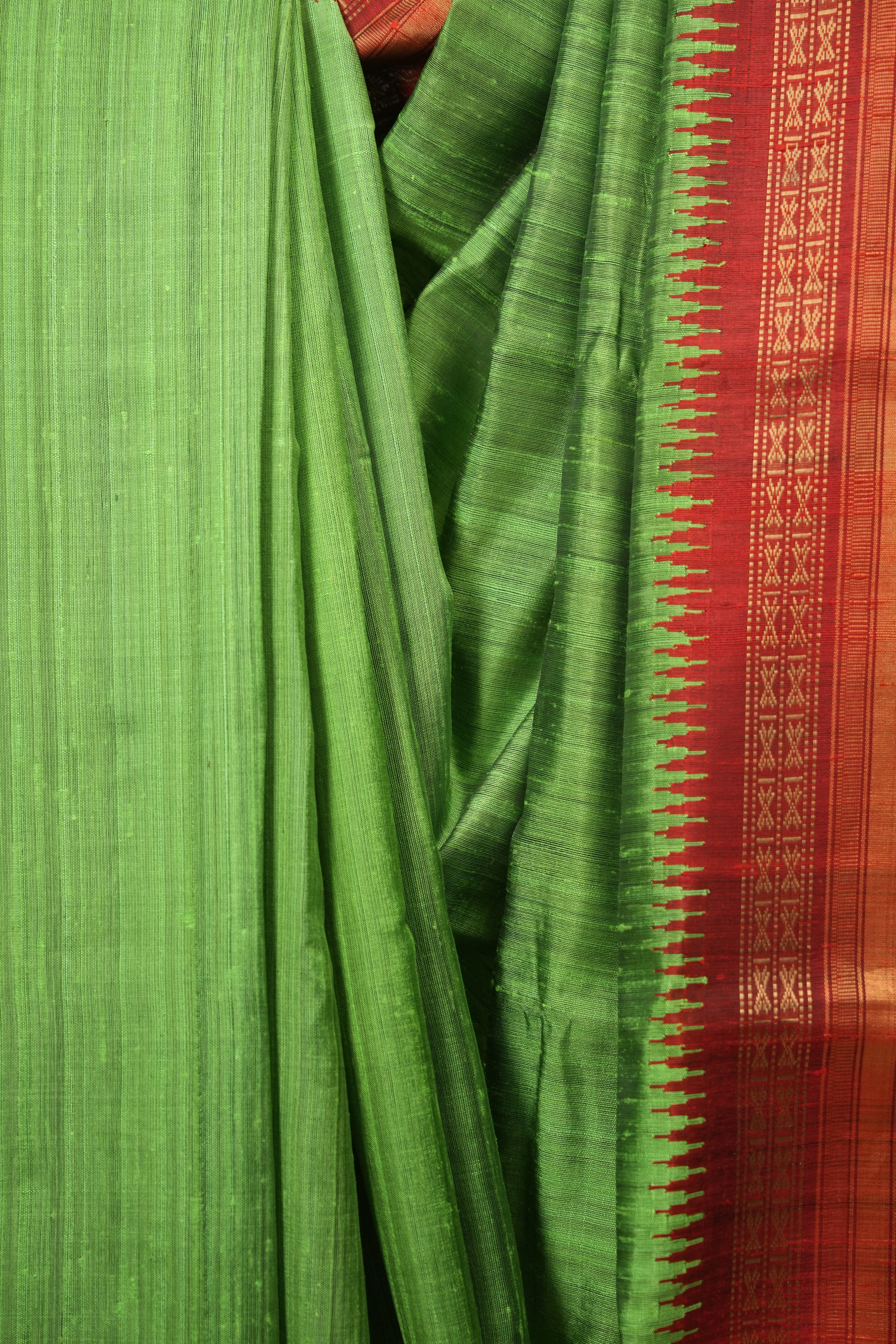 Parrot Green Raw Silk Saree - SRPGRSS1142