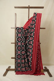 Black Pochampalli Cotton Ikat Saree - SRBPCIS701