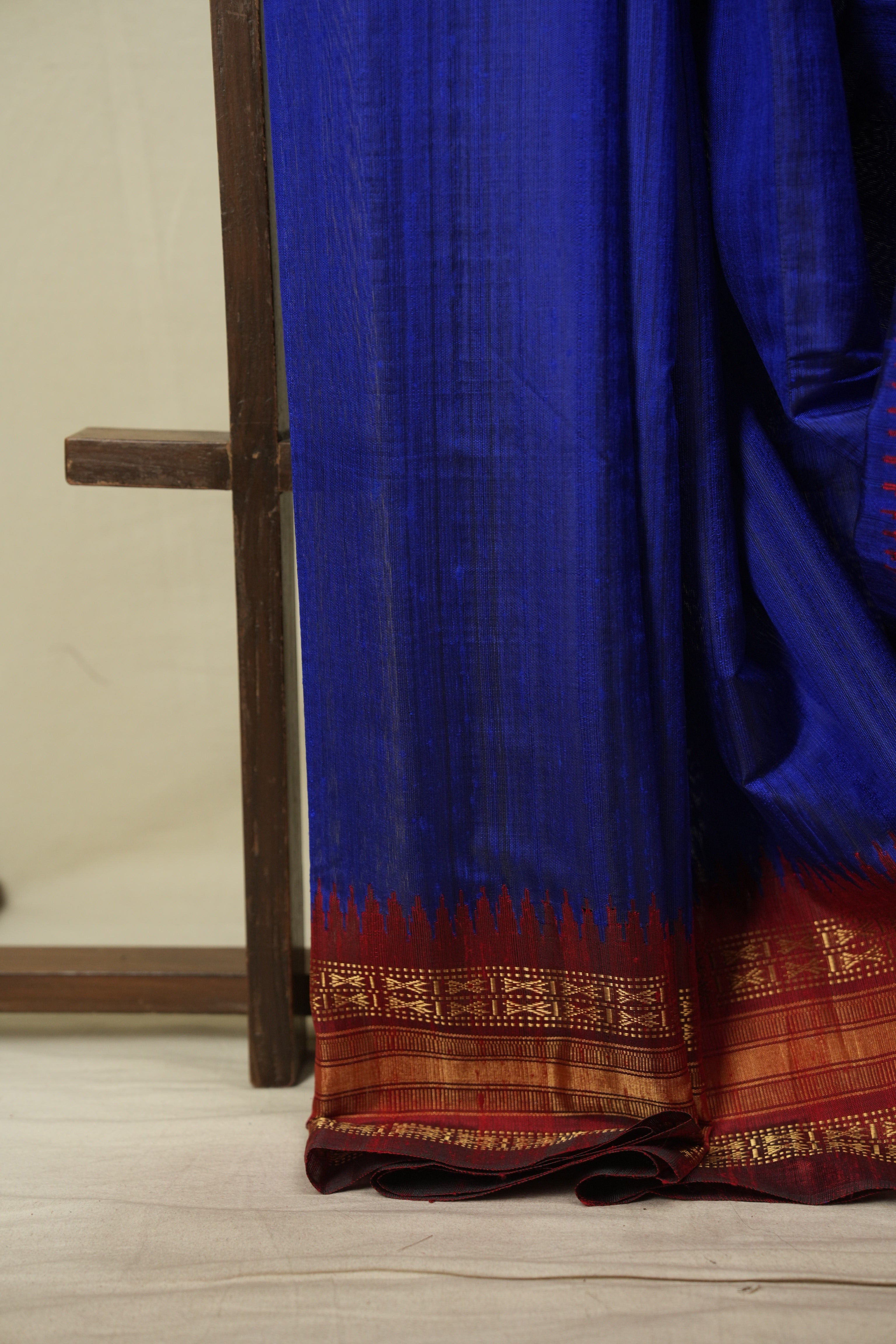 Blue Raw Silk Saree - SRBRSS1145
