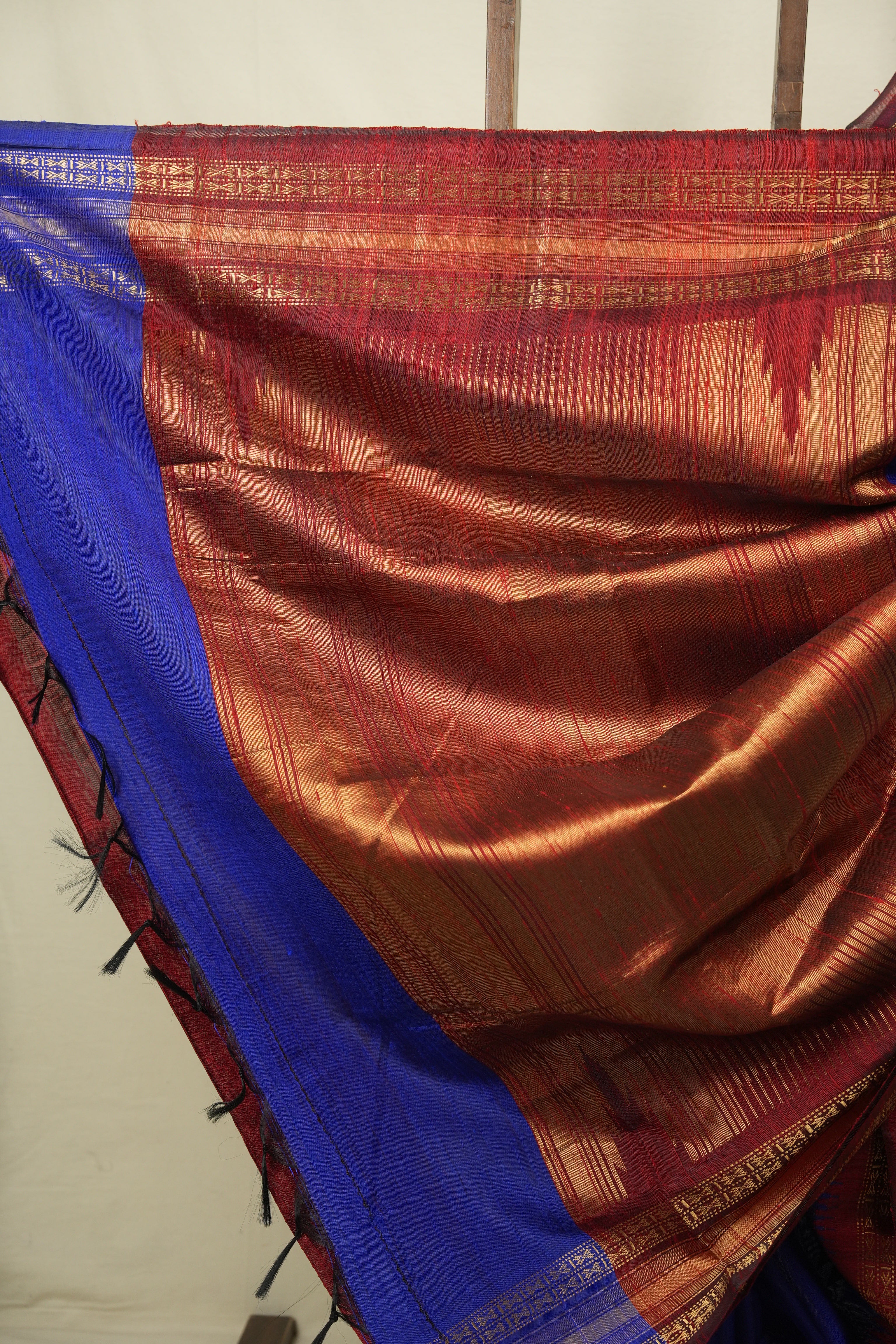 Blue Raw Silk Saree - SRBRSS1145