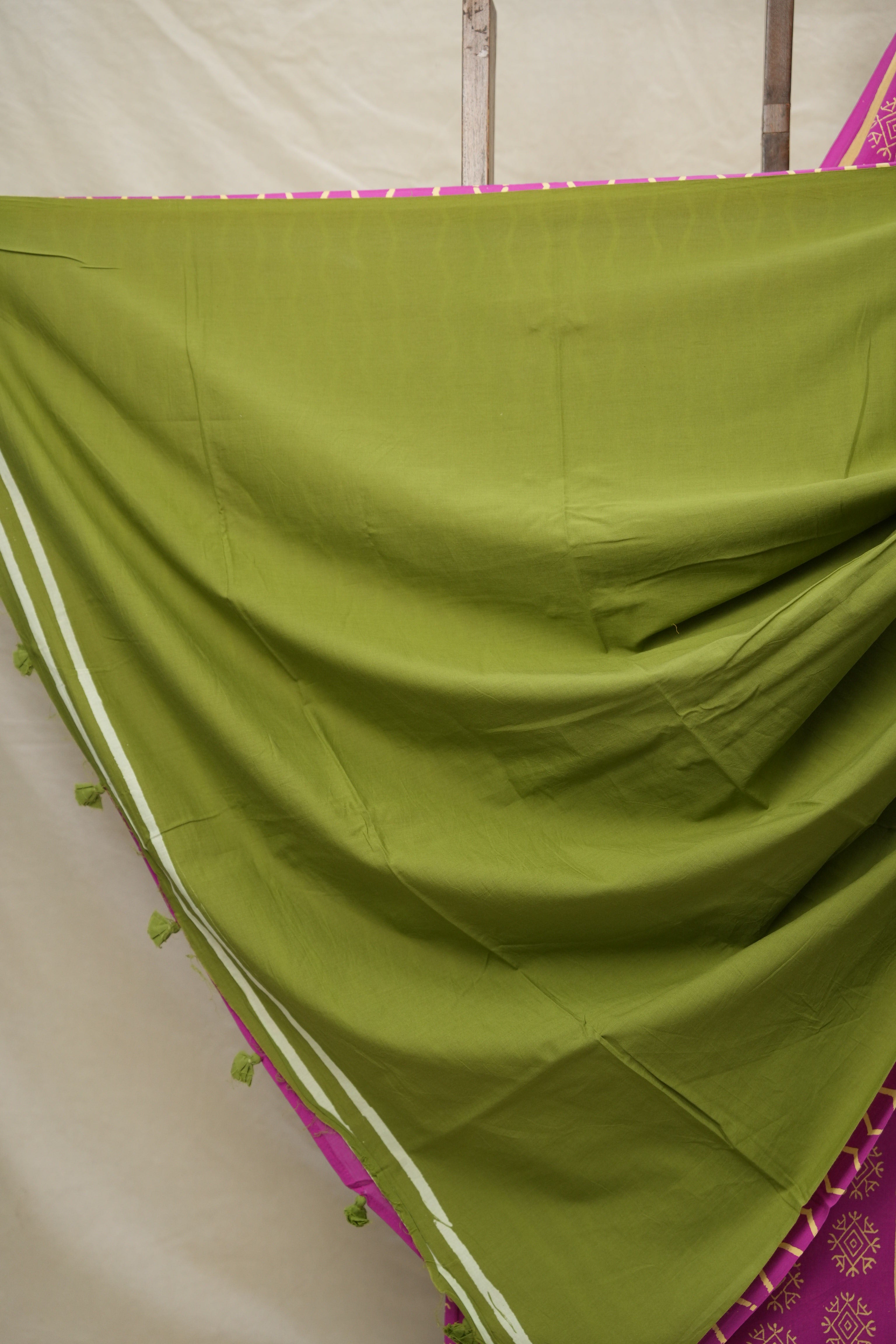 Cream Pink HBP Cotton Saree - SRCPCS3004