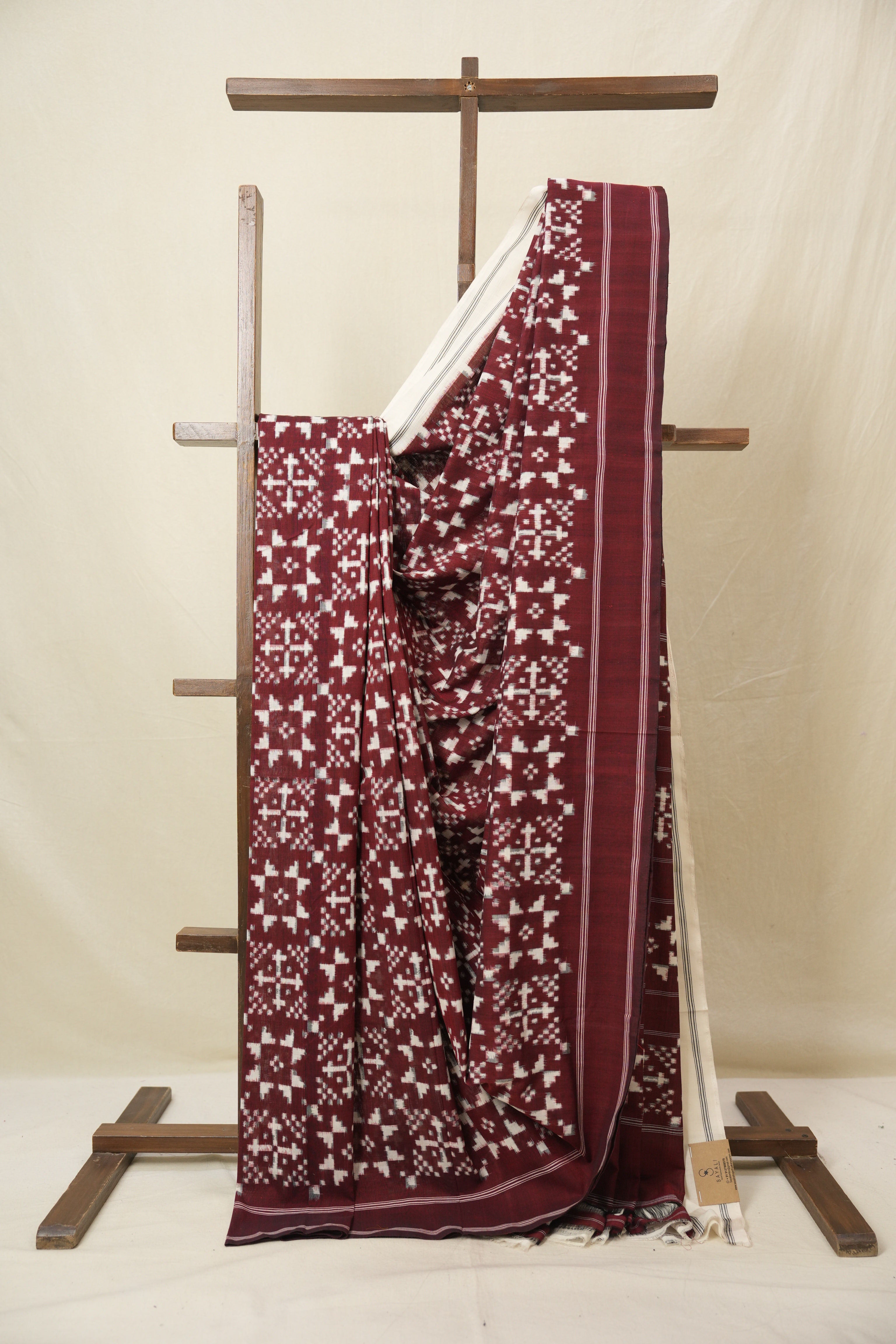 Dark Maroon Pochampalli Cotton Ikat Saree - SRDMPCIS697