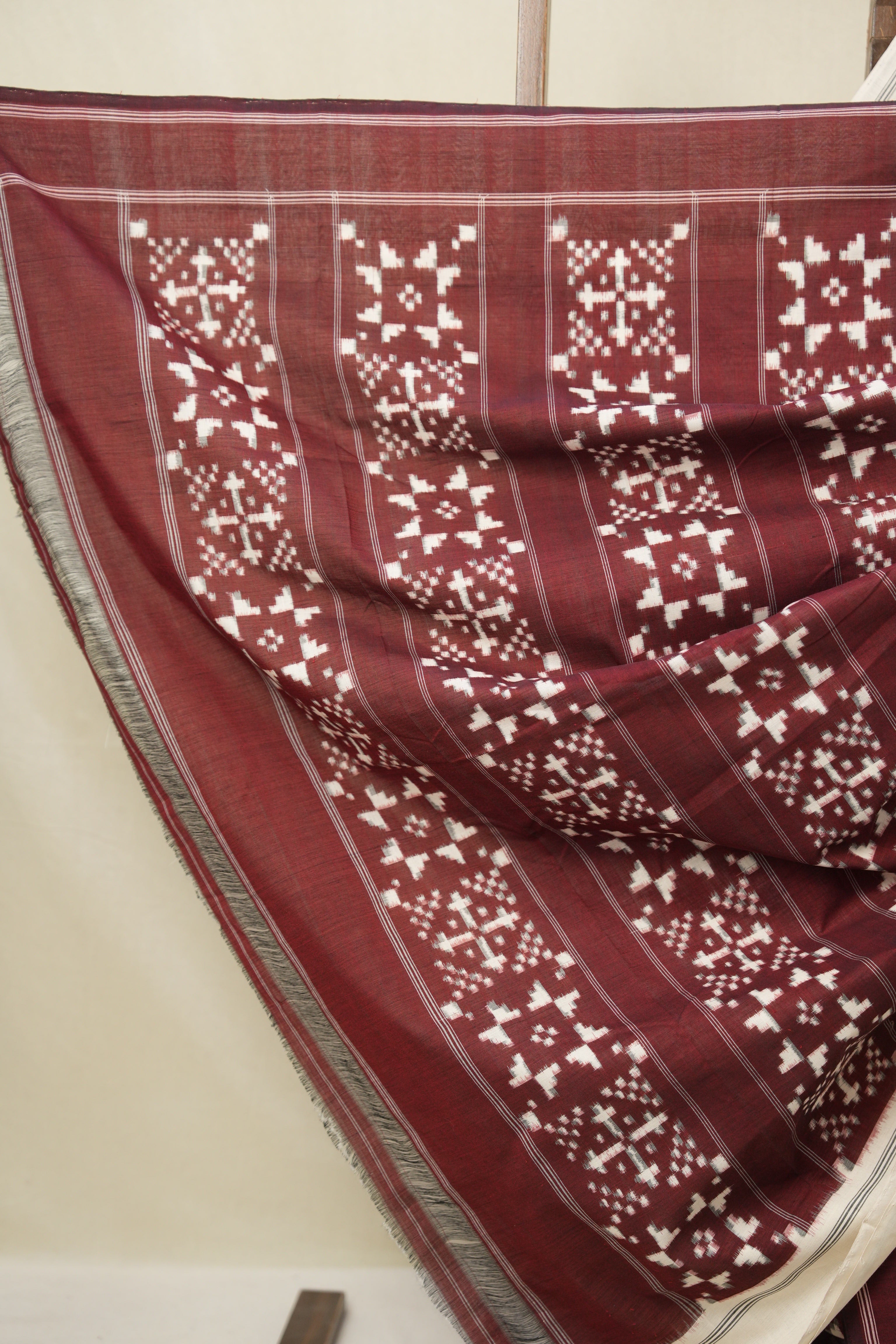 Dark Maroon Pochampalli Cotton Ikat Saree - SRDMPCIS697