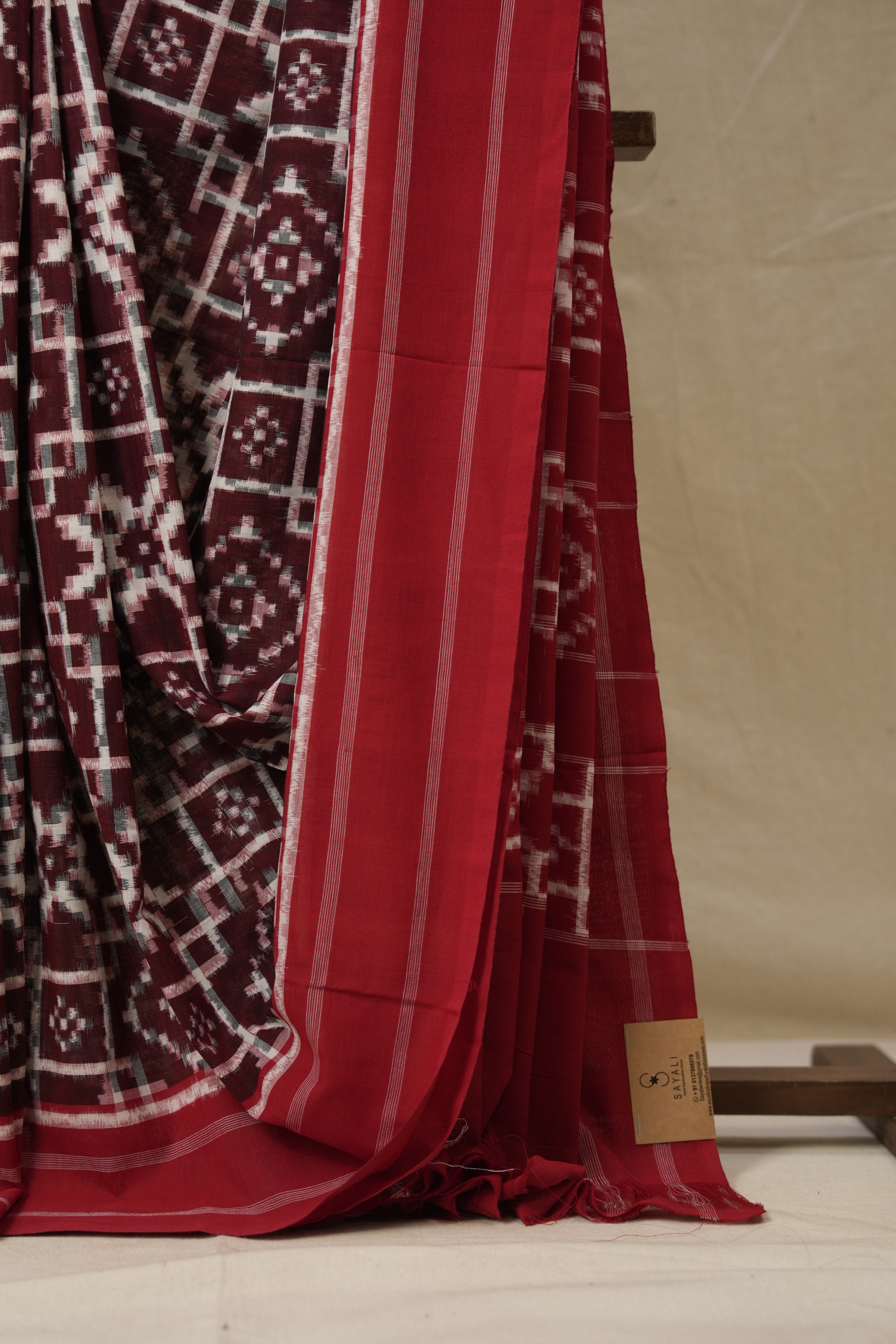 Marron Pochampalli Cotton Ikat Saree - SRMPCIS695