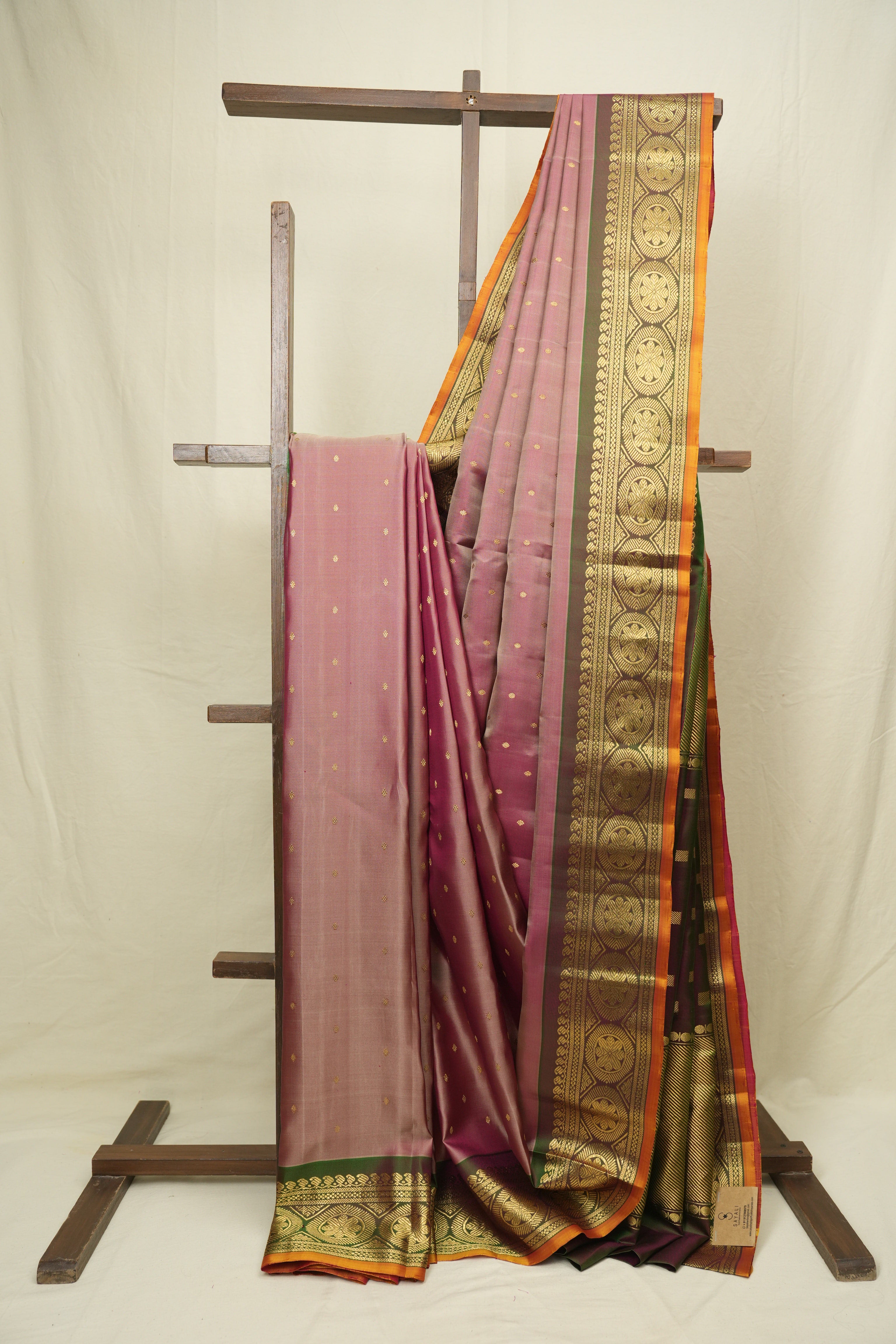 Peach Gadwal Silk Saree - SRPGSS654