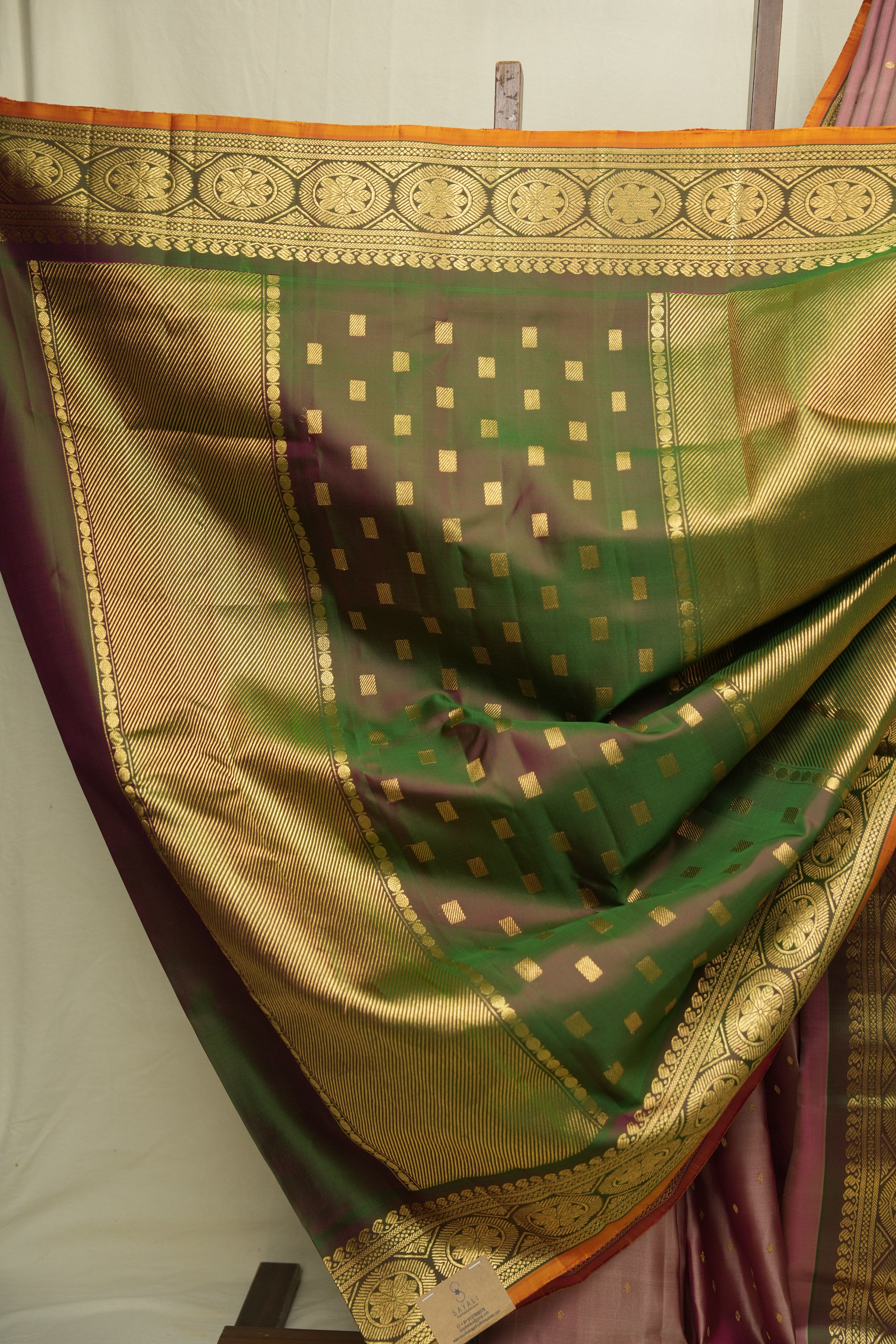 Peach Gadwal Silk Saree - SRPGSS654