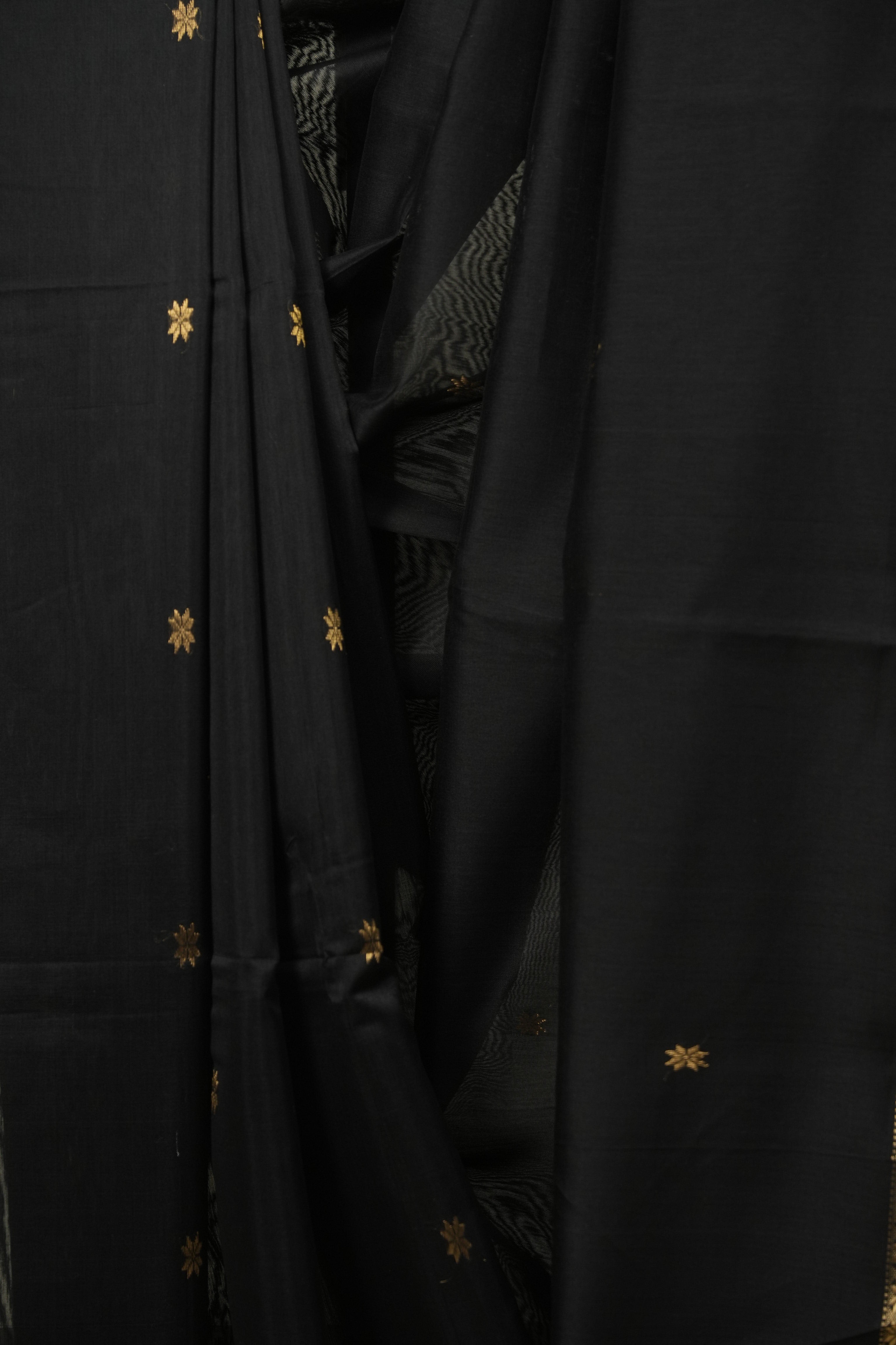 Black Maheshwari Saree - SRBMS1224