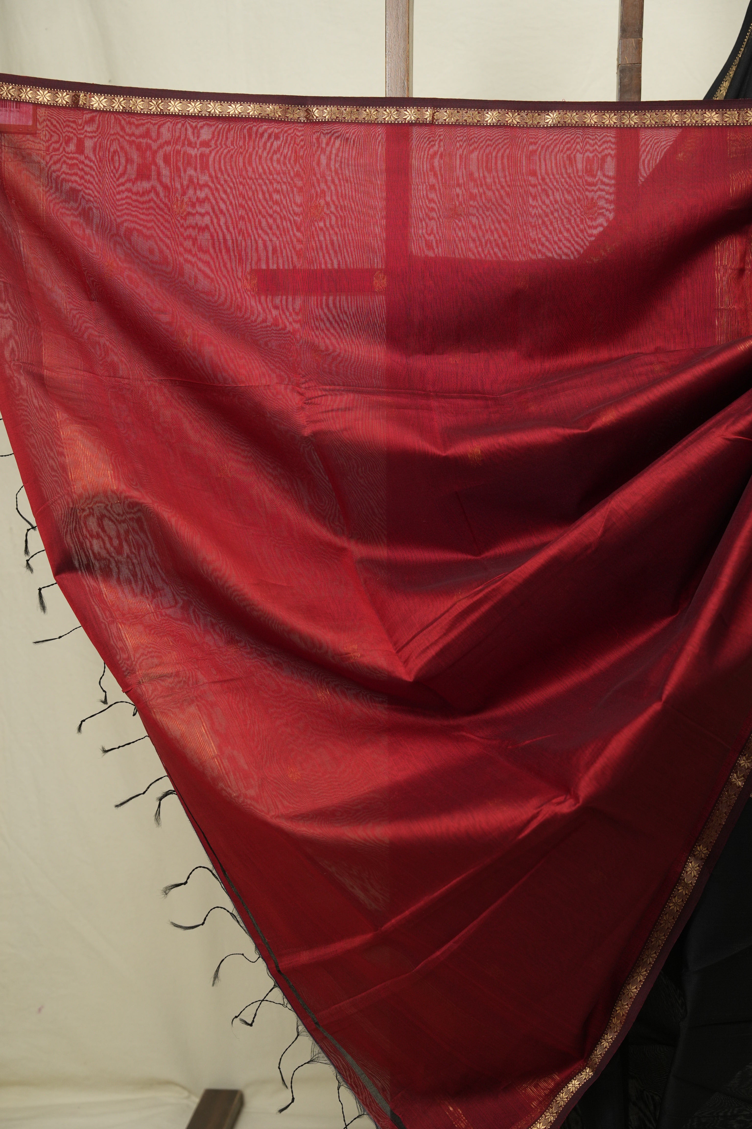 Black Maheshwari Saree - SRBMS1224