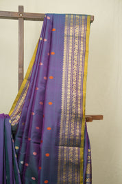 Dual Tone Peacock Green Gadwal Silk Saree - SRDTPGSS655
