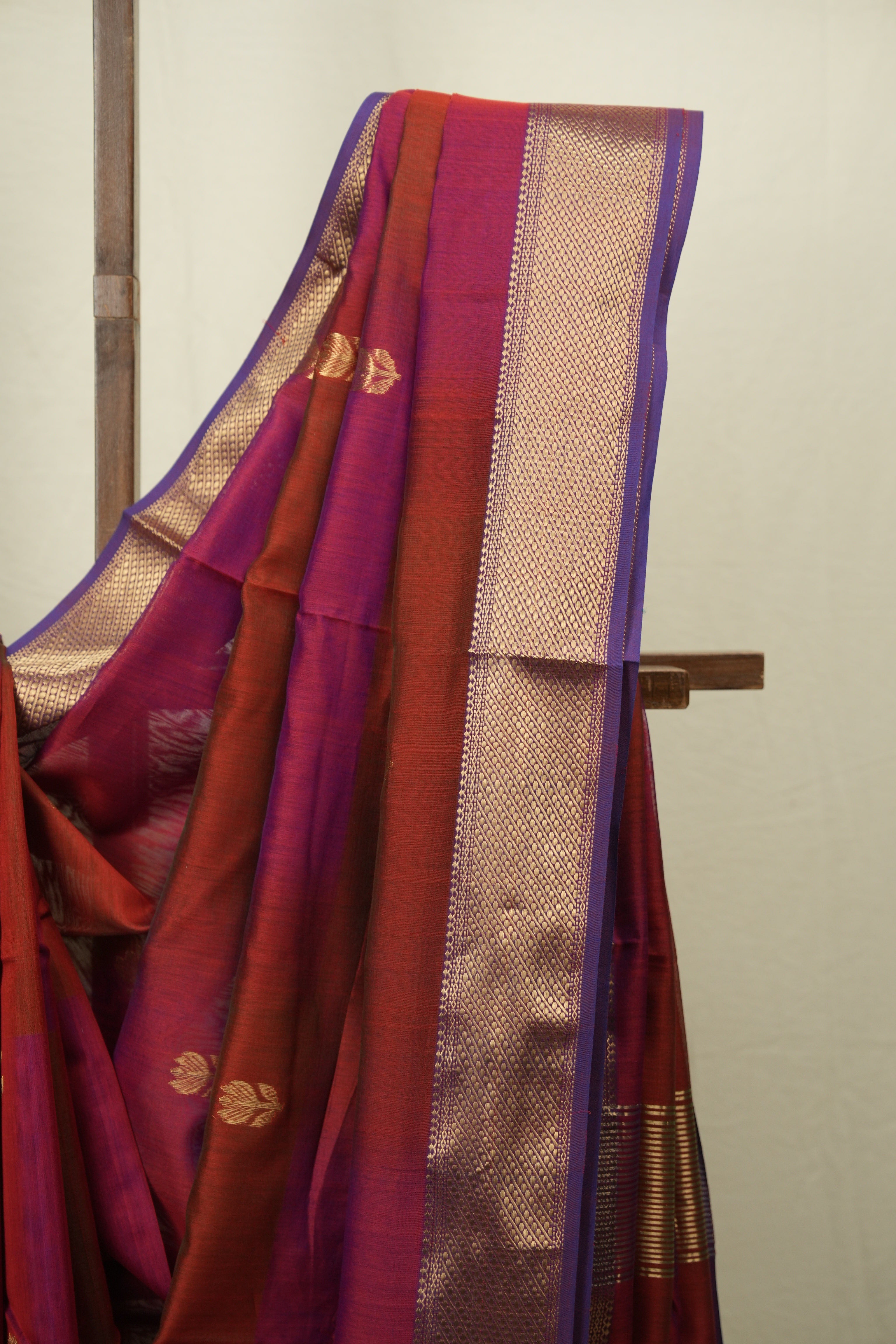 Maroon - Pink Maheshwari Saree - SRMPMS1230