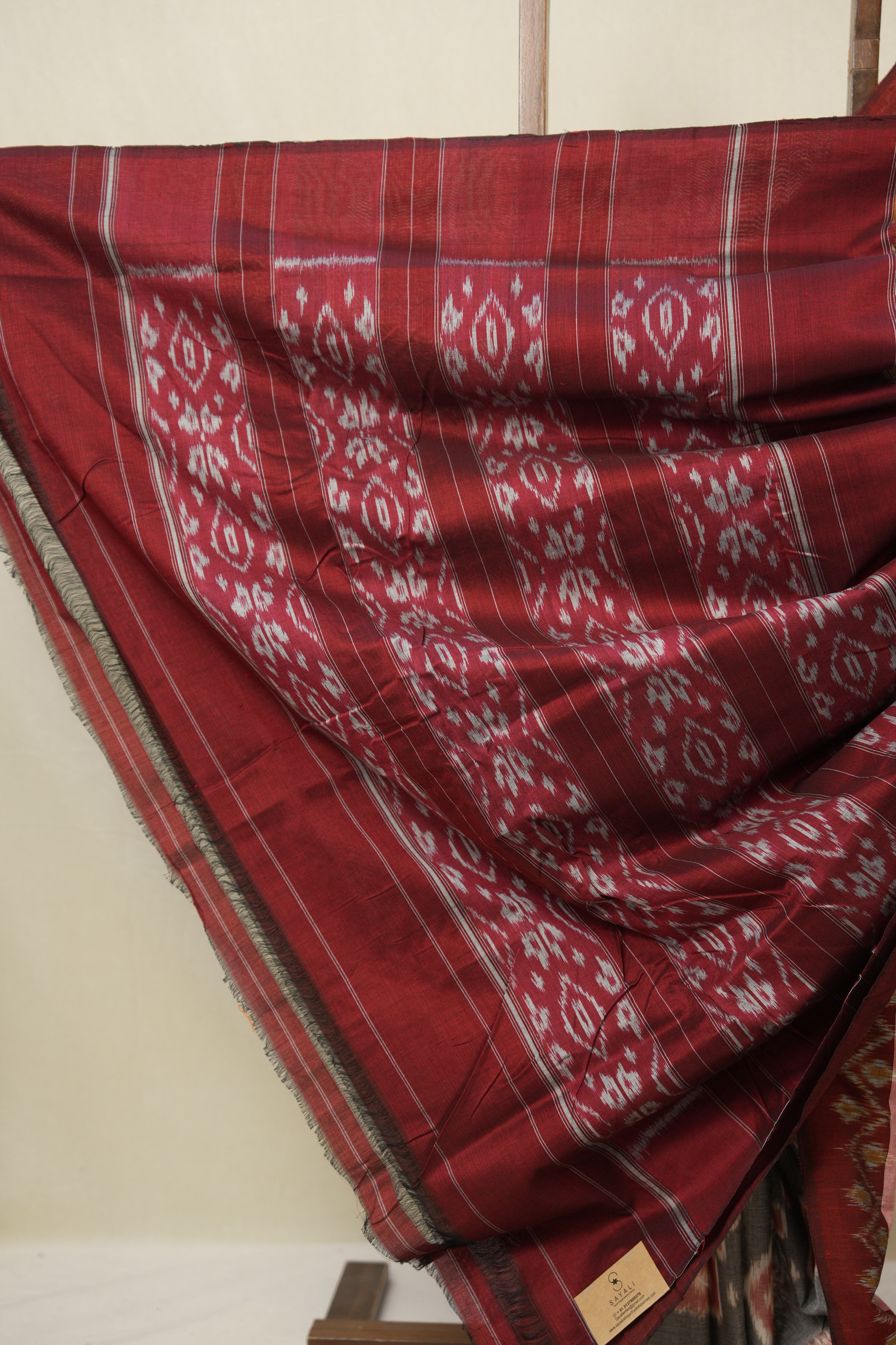Grey Pochampalli Cotton Ikat Saree - SRGPCIS681
