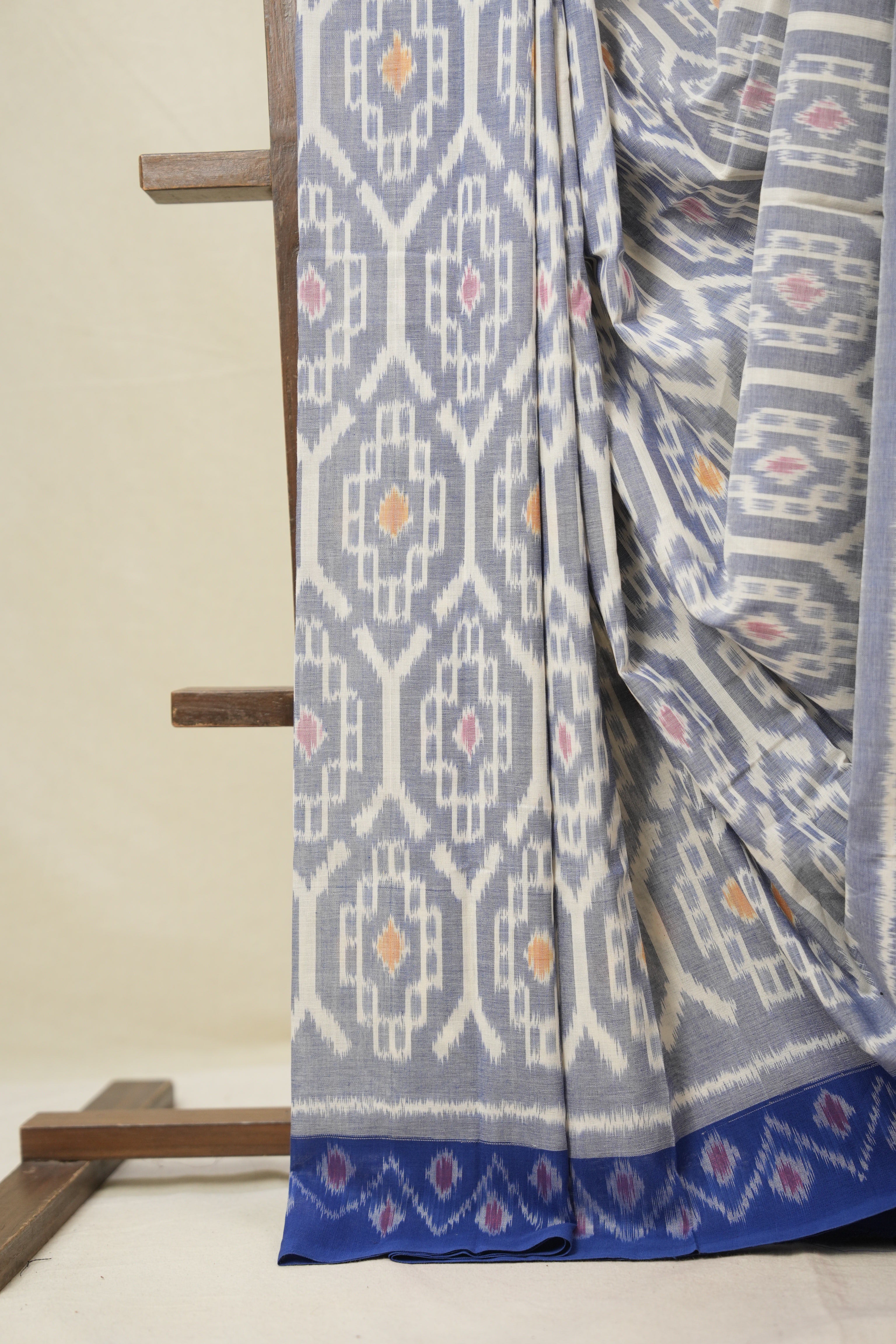Light Blue Pochampalli Cotton Ikat Saree - SRLBPCIS684