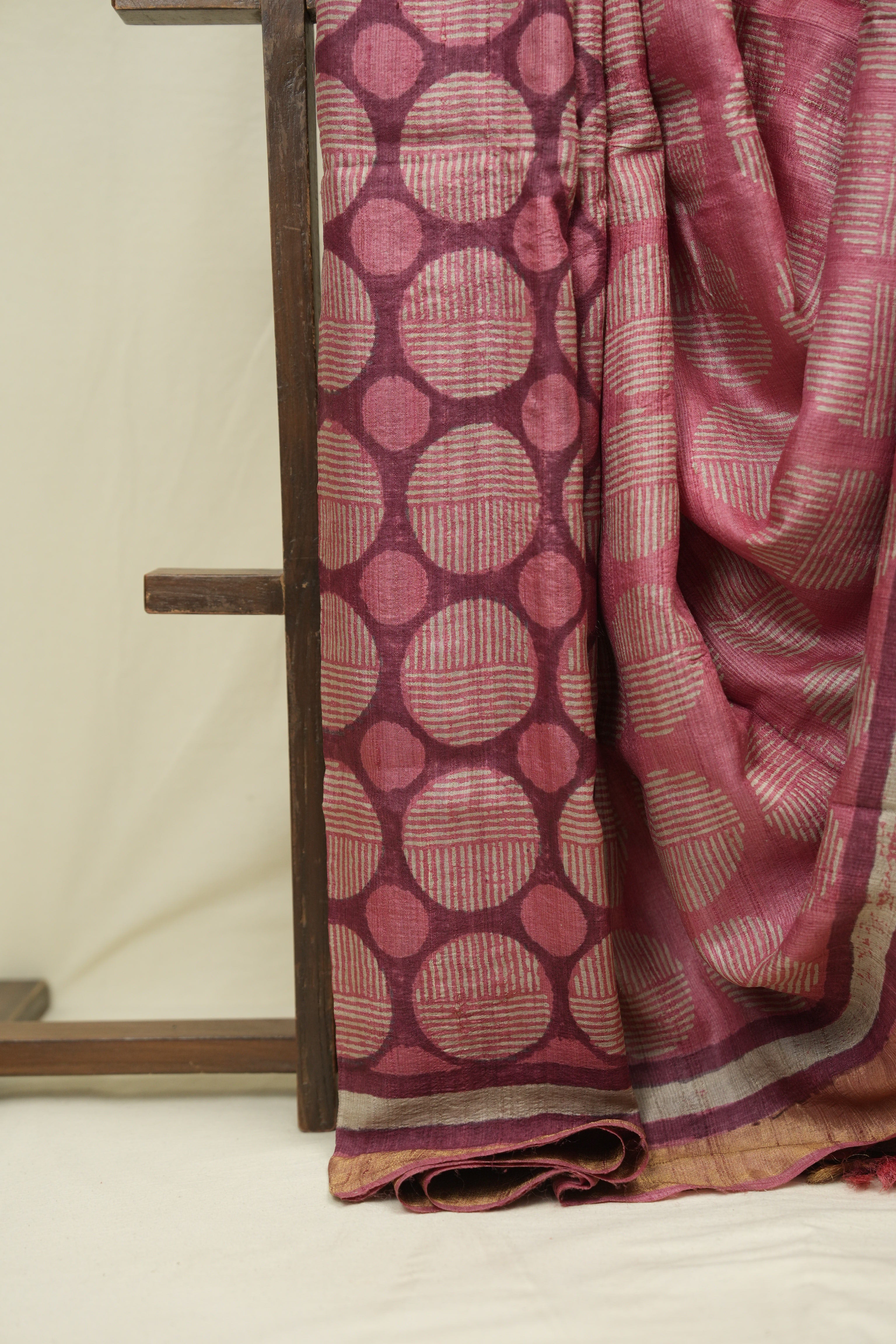 Pastel Red  HBP Tussar Silk Saree - SRPRHTSS759