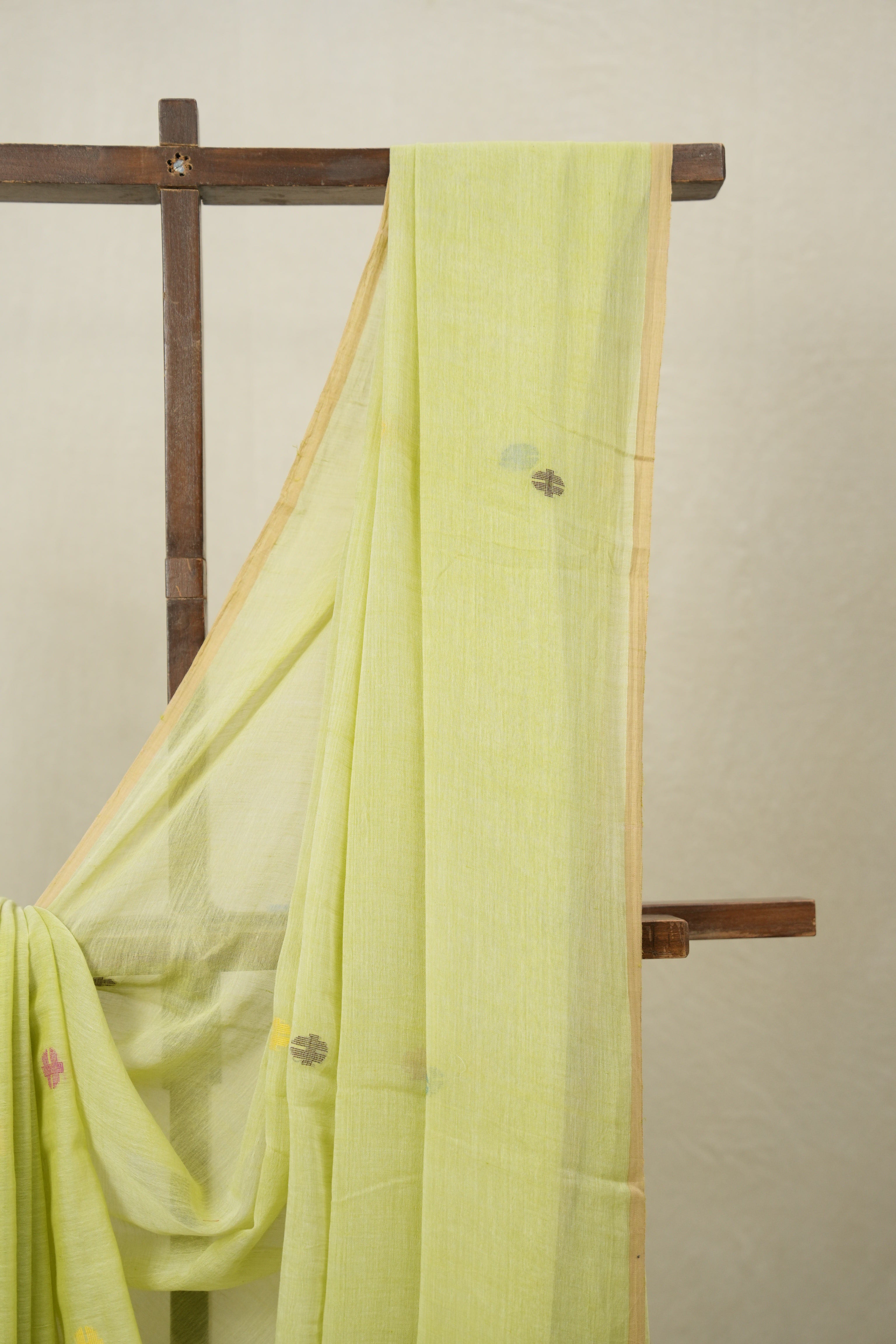 Pista Green Bengal Mul Cotton Saree - SRPGBMCS051