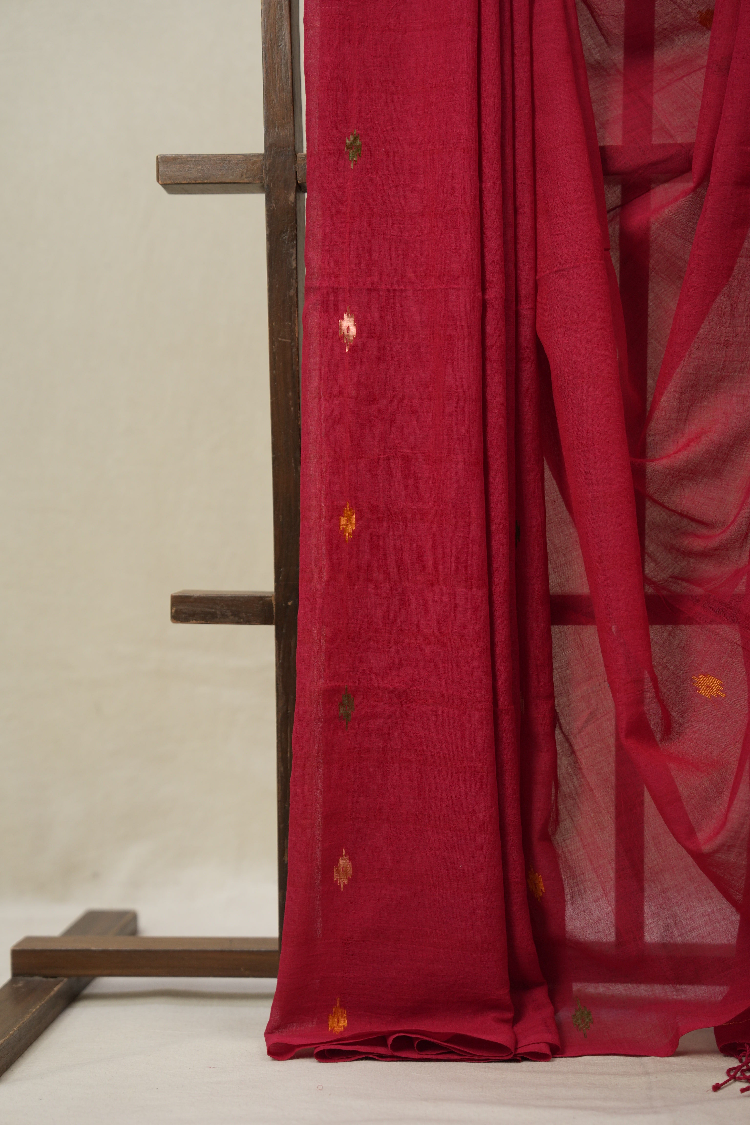 Red Bengal Mul Cotton Saree - SRRBMCS054